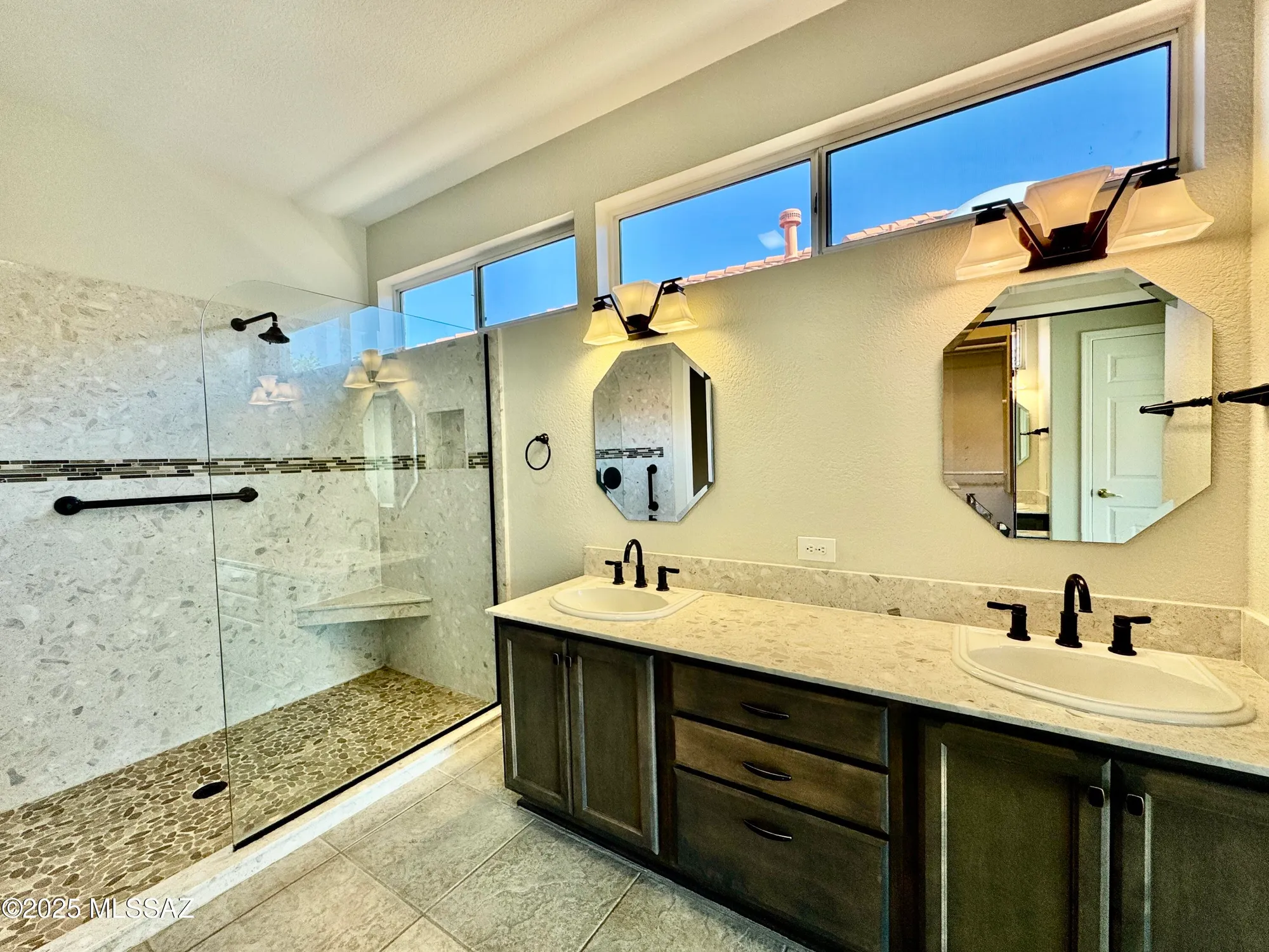 Property Slideshow image 28 of 42 | 13942 n cirrus hill dr, Oro Valley, AZ, 85755