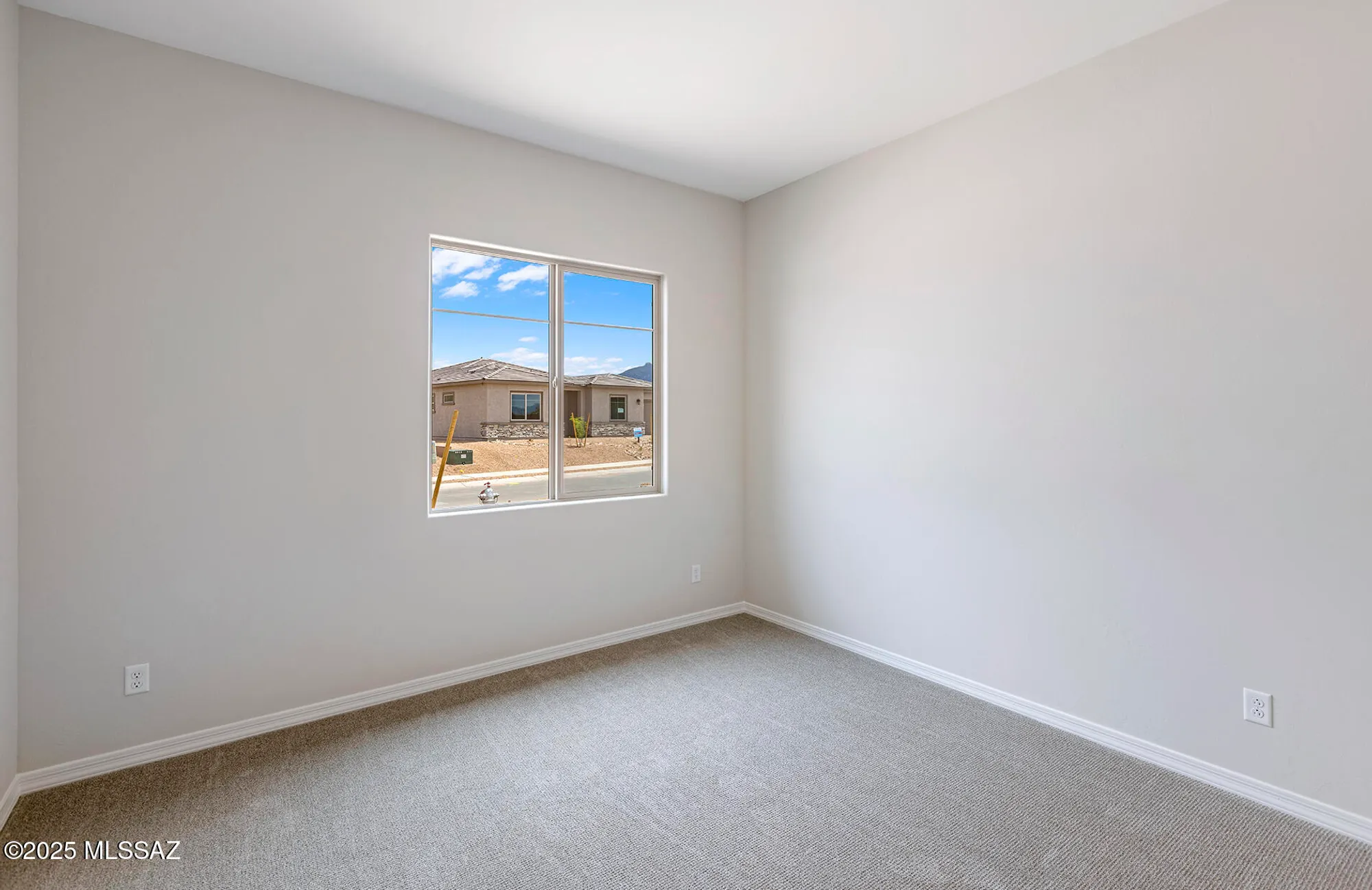Property Slideshow image 6 of 28 | 8265 s sonoran oak dr, Tucson, AZ, 85747