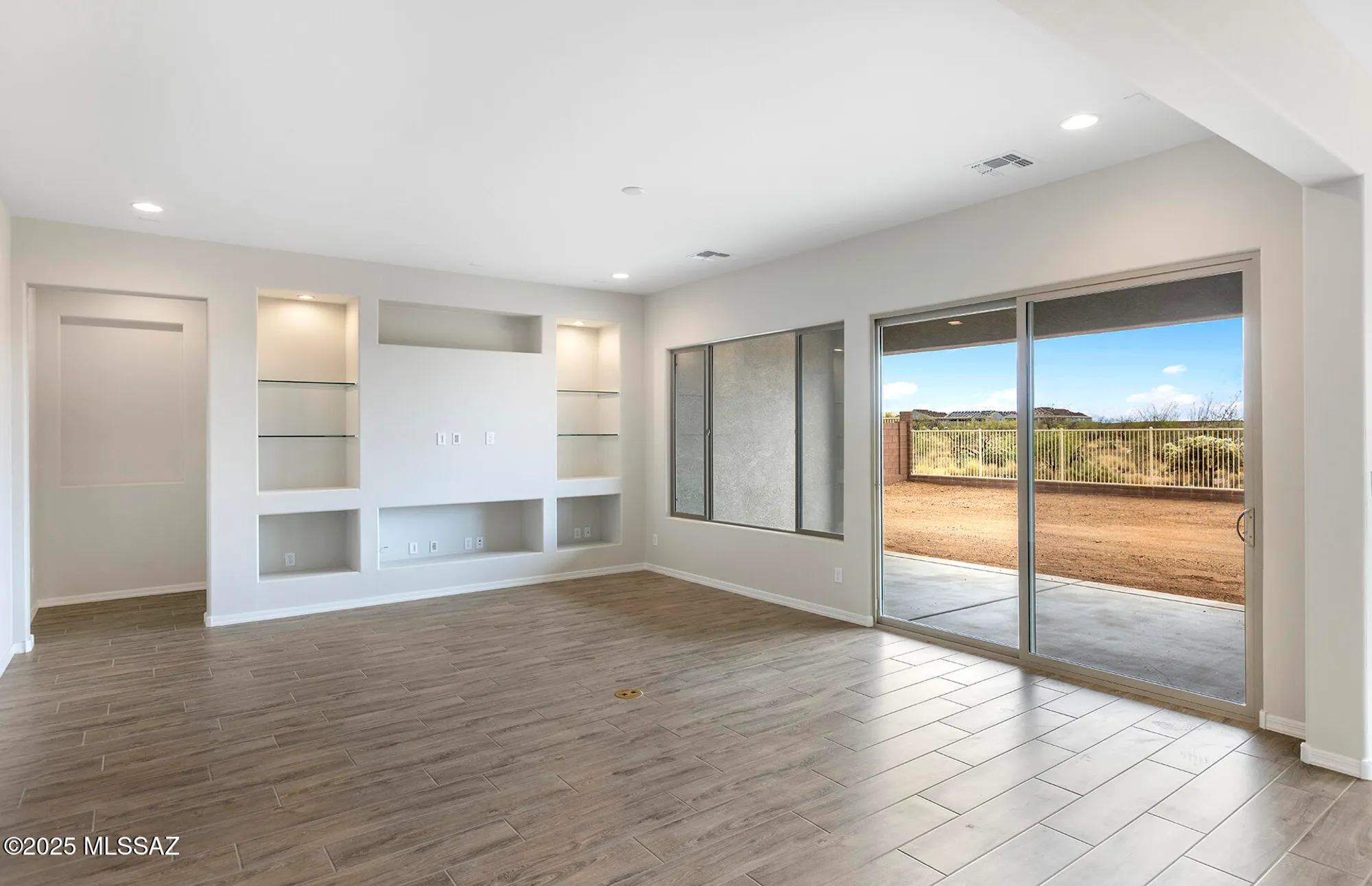 Property Slideshow image 11 of 28 | 8265 s sonoran oak dr, Tucson, AZ, 85747