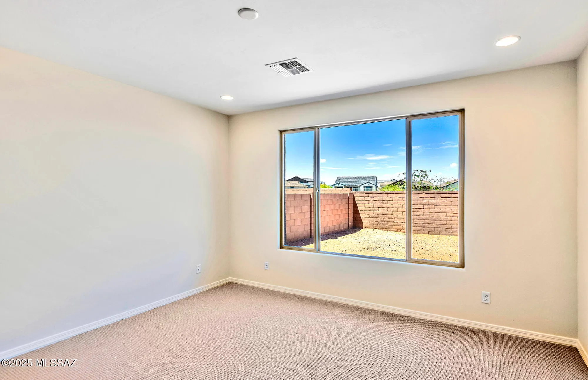 Property Slideshow image 18 of 28 | 7988 s sonoran oak dr, Tucson, AZ, 85747