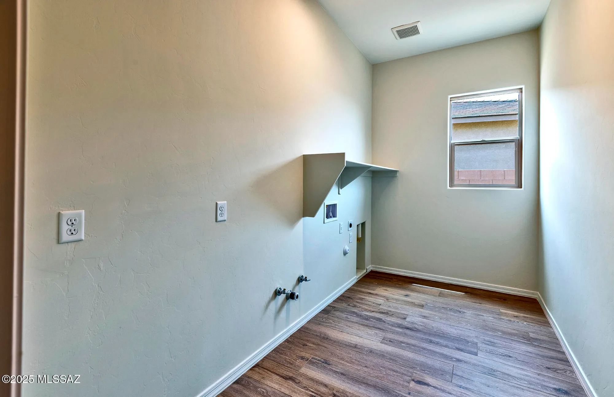 Property Slideshow image 24 of 33 | 8257 s silver oak dr, Tucson, AZ, 85747