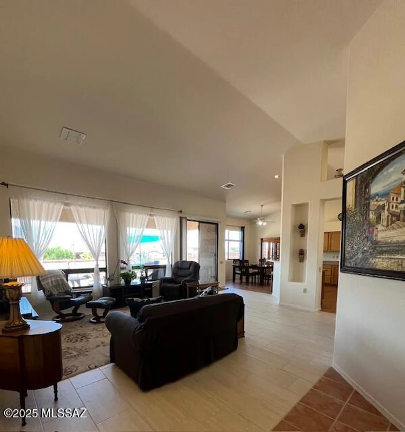 Property Slideshow image 12 of 40 | 4769 s meadow ridge dr, Green Valley, AZ, 85622