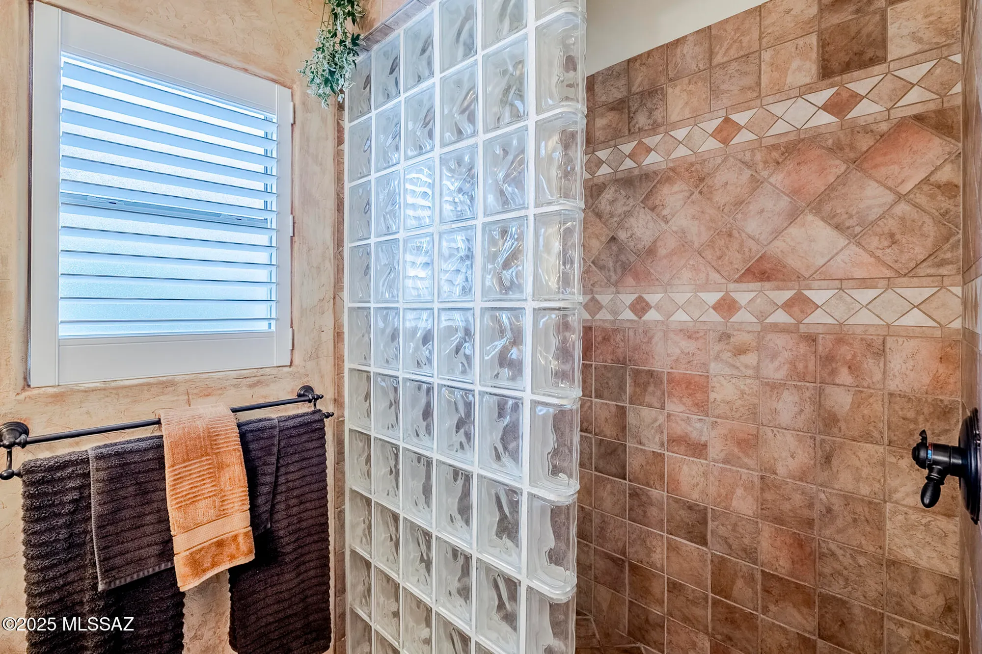 Property Slideshow image 25 of 36 | 2723 s chipshot dr, Green Valley, AZ, 85614