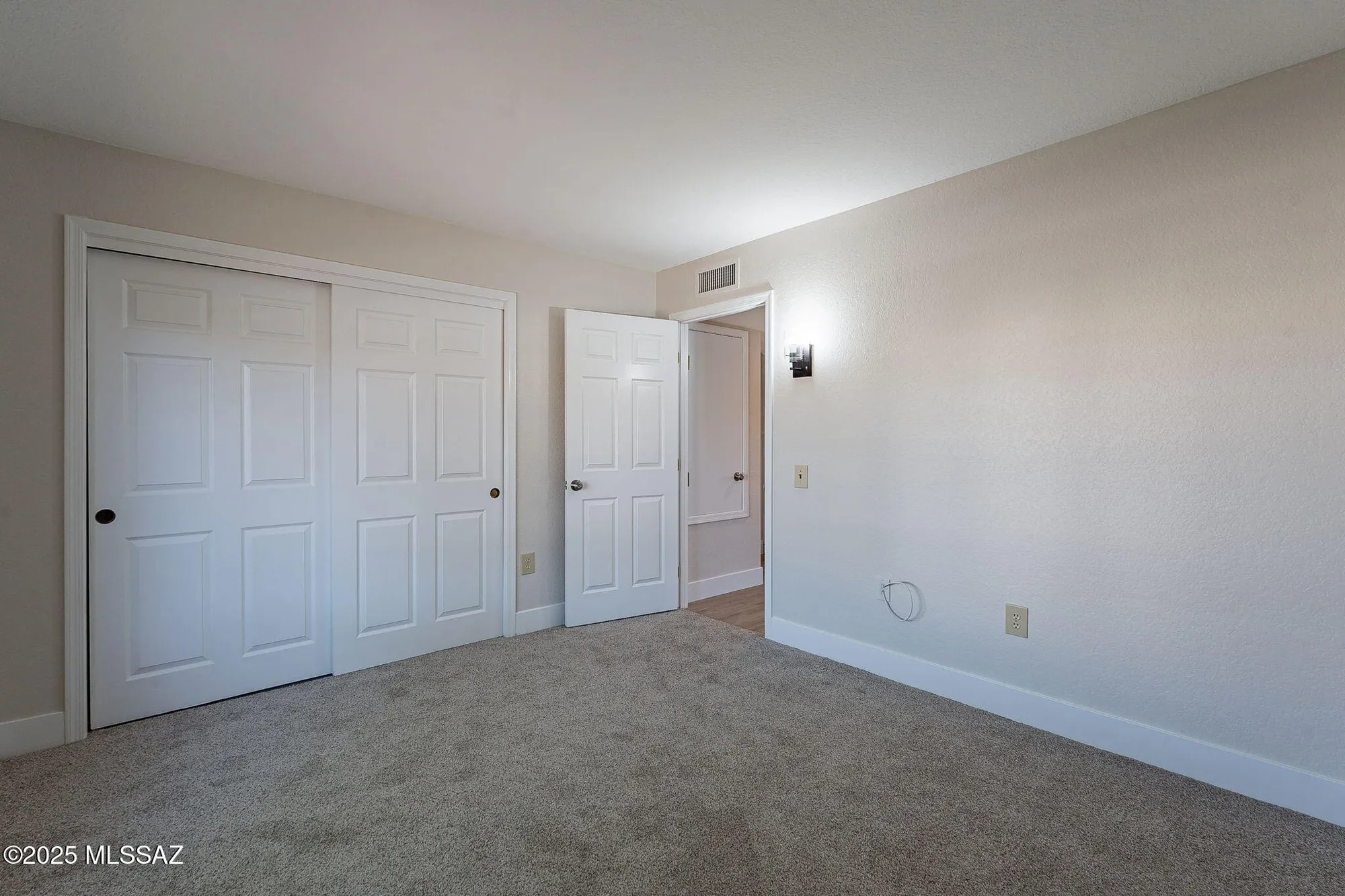 Property Slideshow image 17 of 39 | 14561 n line post ln, Oro Valley, AZ, 85755