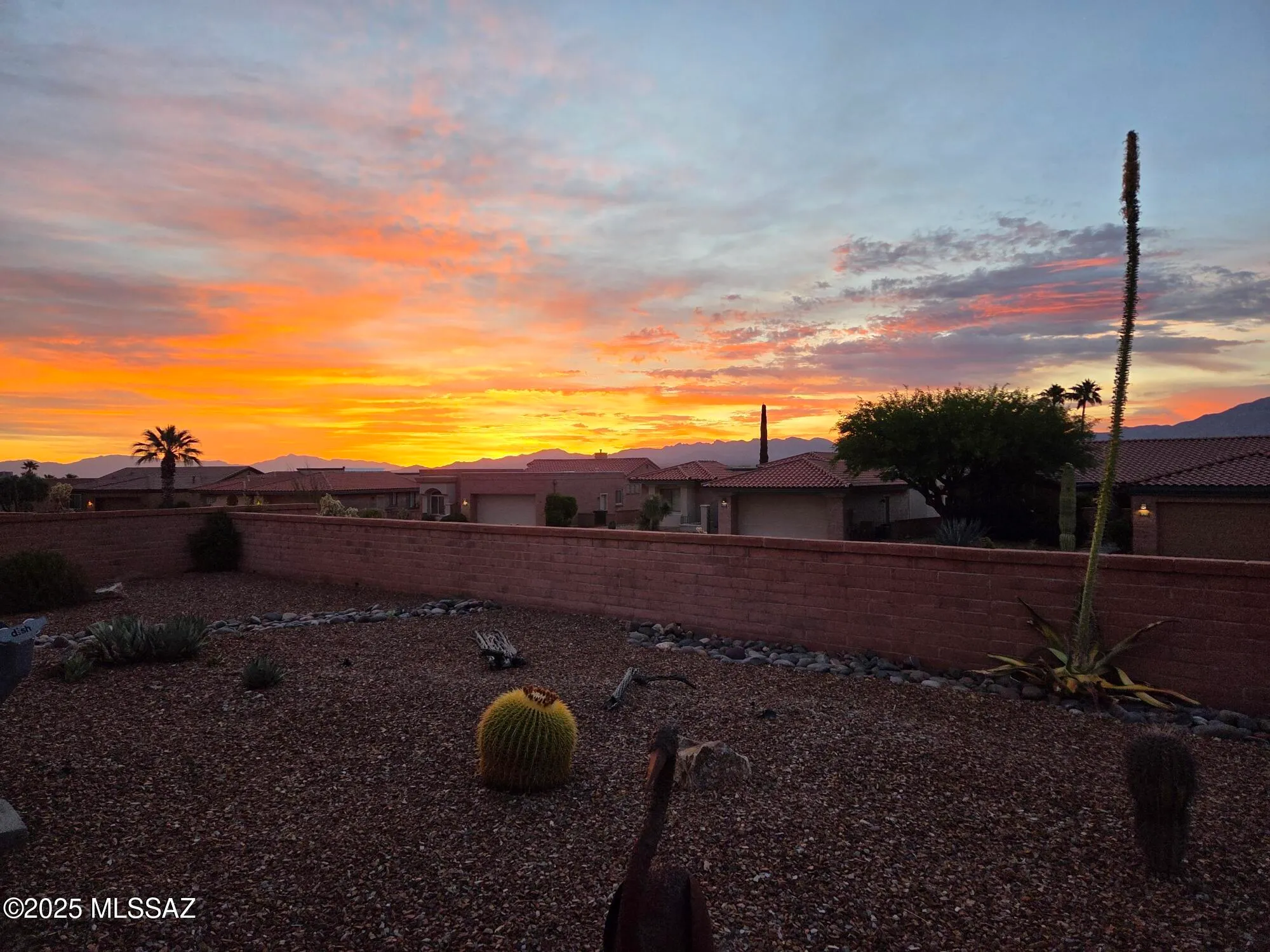 Property Slideshow image 2 of 40 | 4769 s meadow ridge dr, Green Valley, AZ, 85622