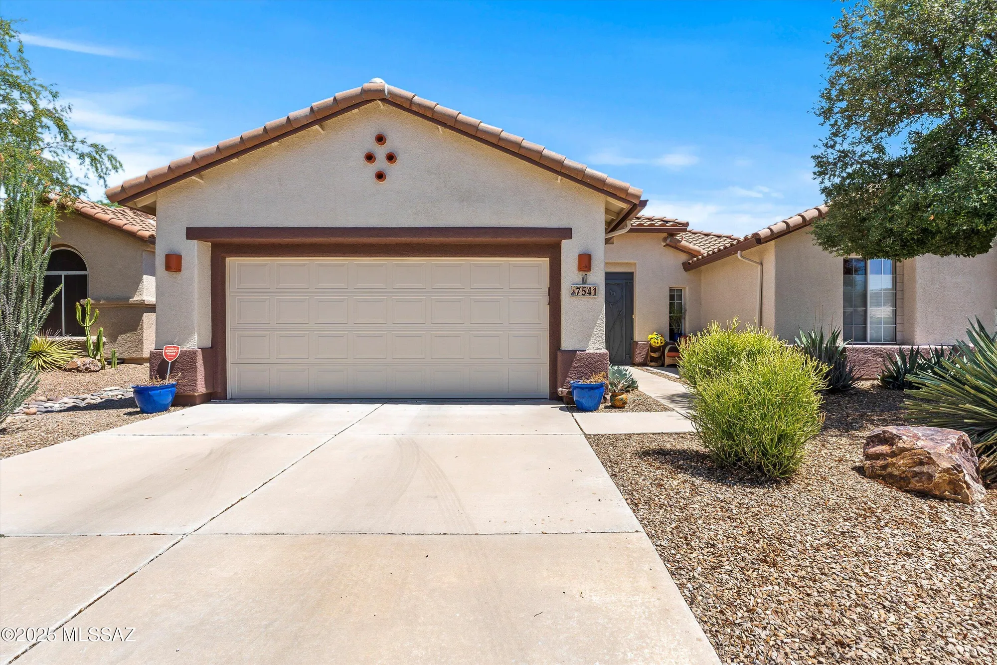 Property Slideshow image 36 of 51 | 7541 w wandering coyote dr, Tucson, AZ, 85743