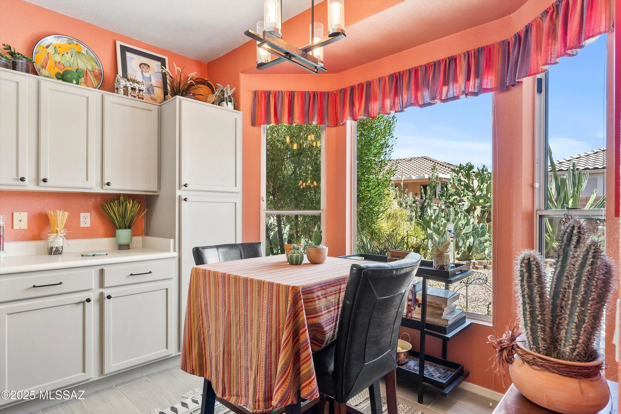 Property Slideshow image 12 of 51 | 7541 w wandering coyote dr, Tucson, AZ, 85743