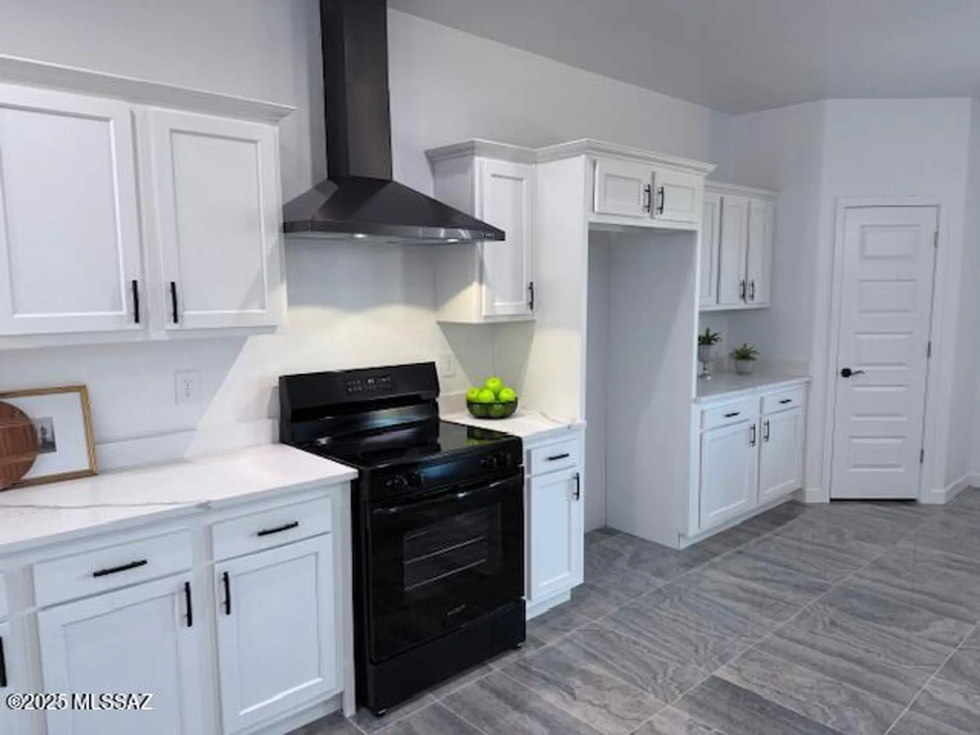 Property Slideshow image 13 of 28 | 941 e vault mine ct, Green Valley, AZ, 85614