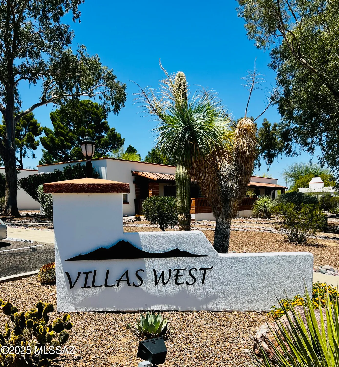 Property Slideshow image 18 of 21 | 277 s paseo pena apt c, Green Valley, AZ, 85614