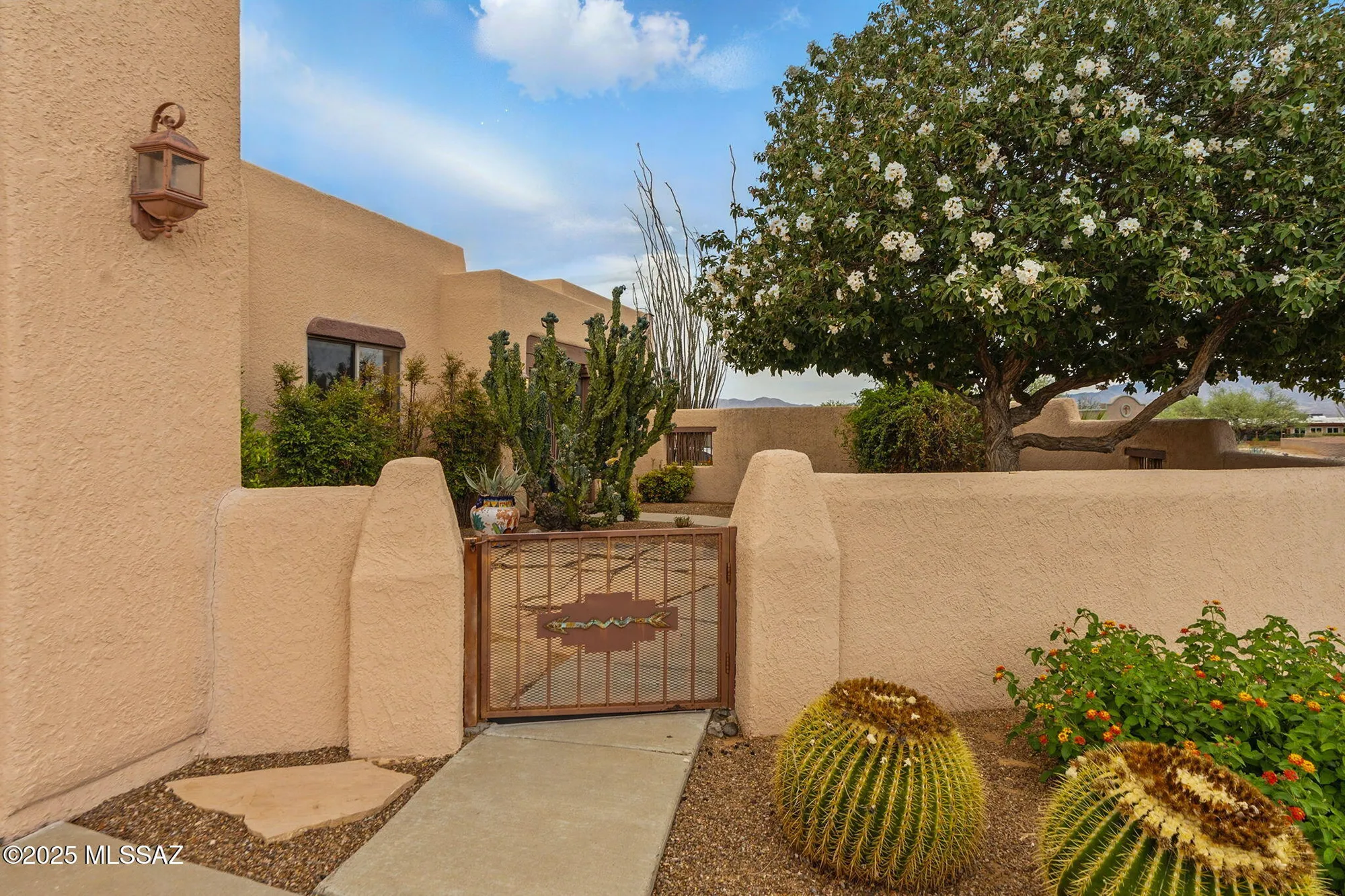 Property Slideshow image 5 of 50 | 1014 w placita apartada, Green Valley, AZ, 85614