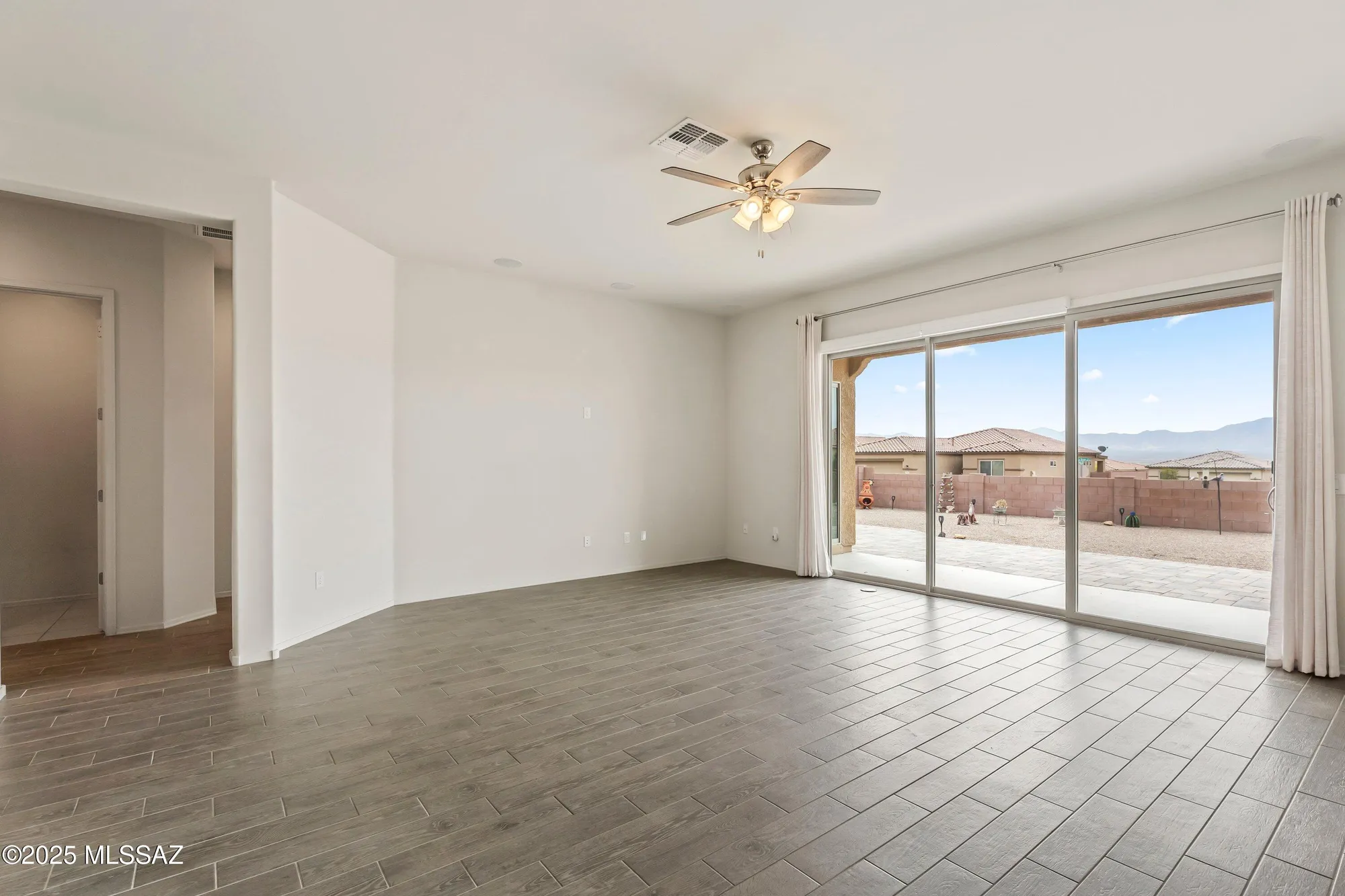 Property Slideshow image 10 of 34 | 906 n camino cerro morado, Green Valley, AZ, 85614
