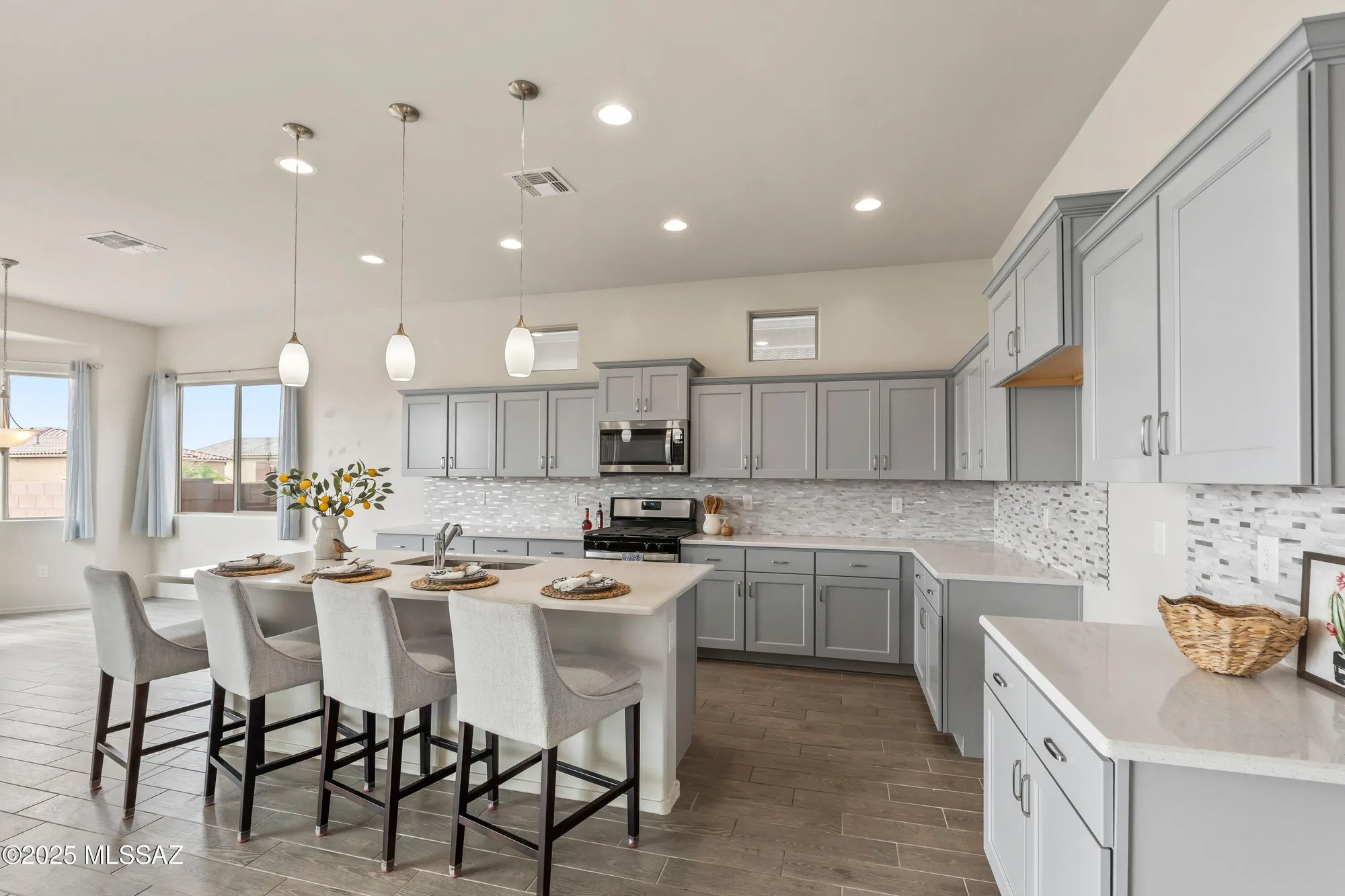 Property Slideshow image 4 of 34 | 906 n camino cerro morado, Green Valley, AZ, 85614