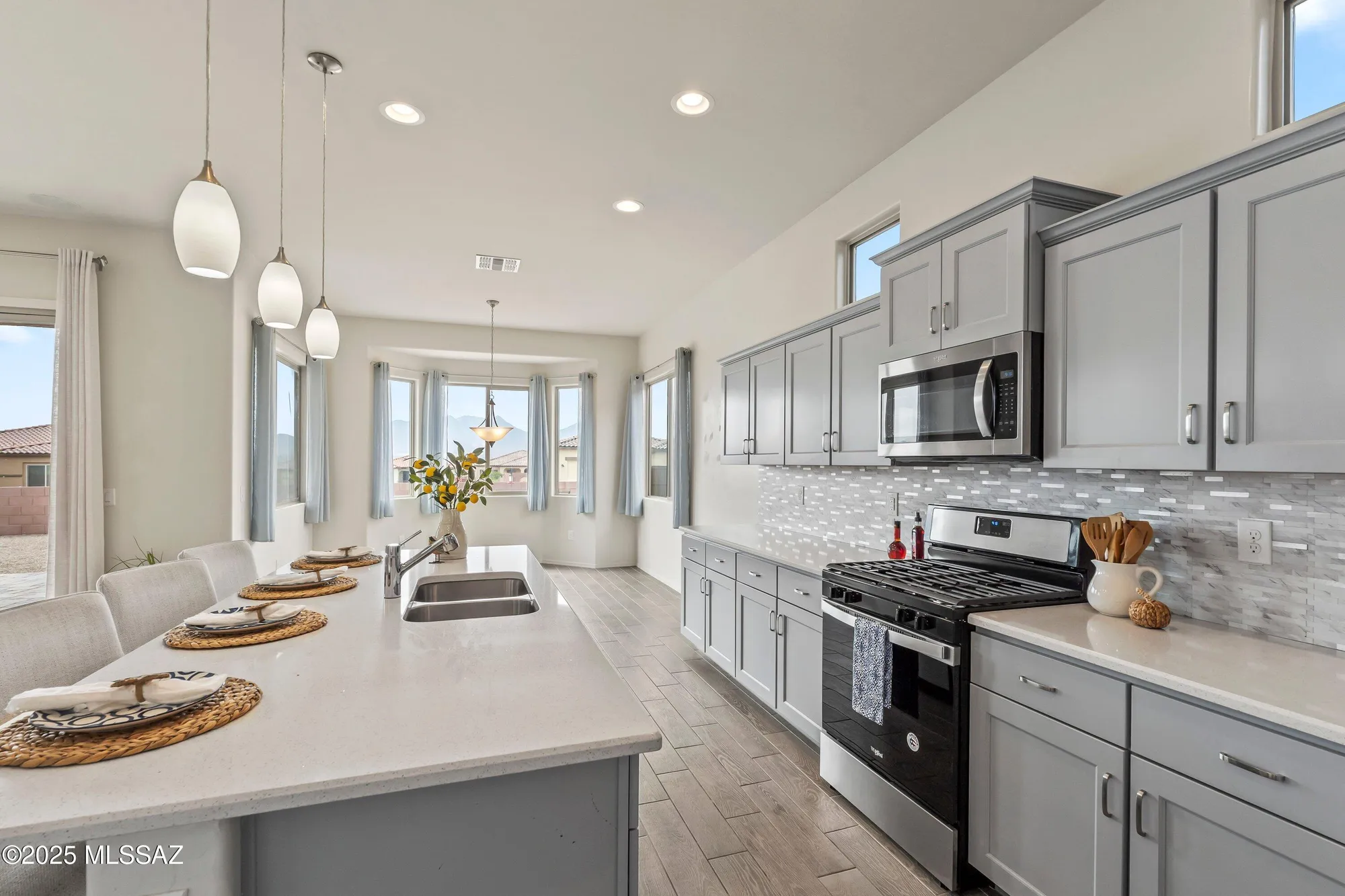 Property Slideshow image 7 of 34 | 906 n camino cerro morado, Green Valley, AZ, 85614