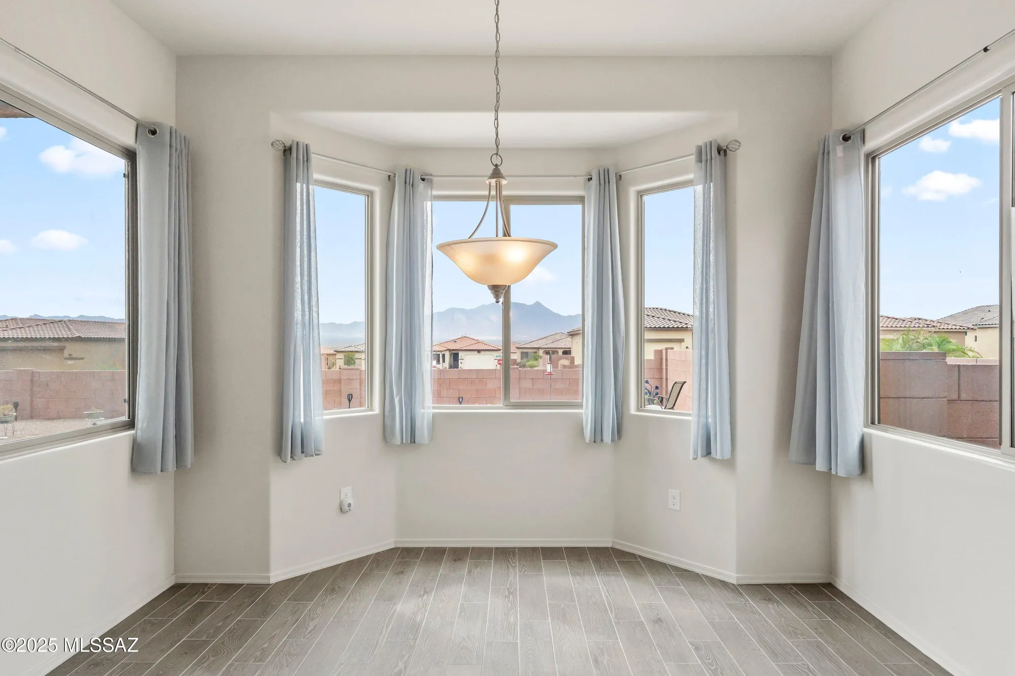 Property Slideshow image 11 of 34 | 906 n camino cerro morado, Green Valley, AZ, 85614