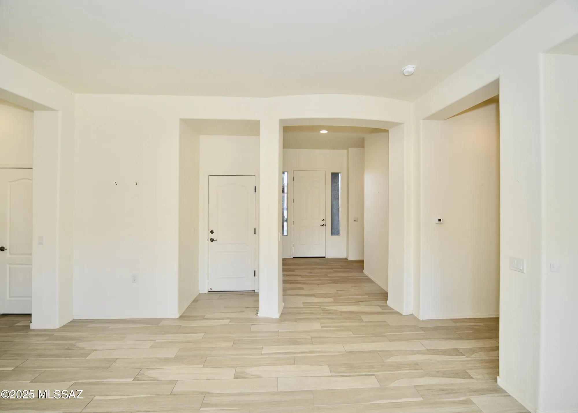 Property Slideshow image 7 of 35 | 2075 w demetrie canyon dr, Green Valley, AZ, 85622