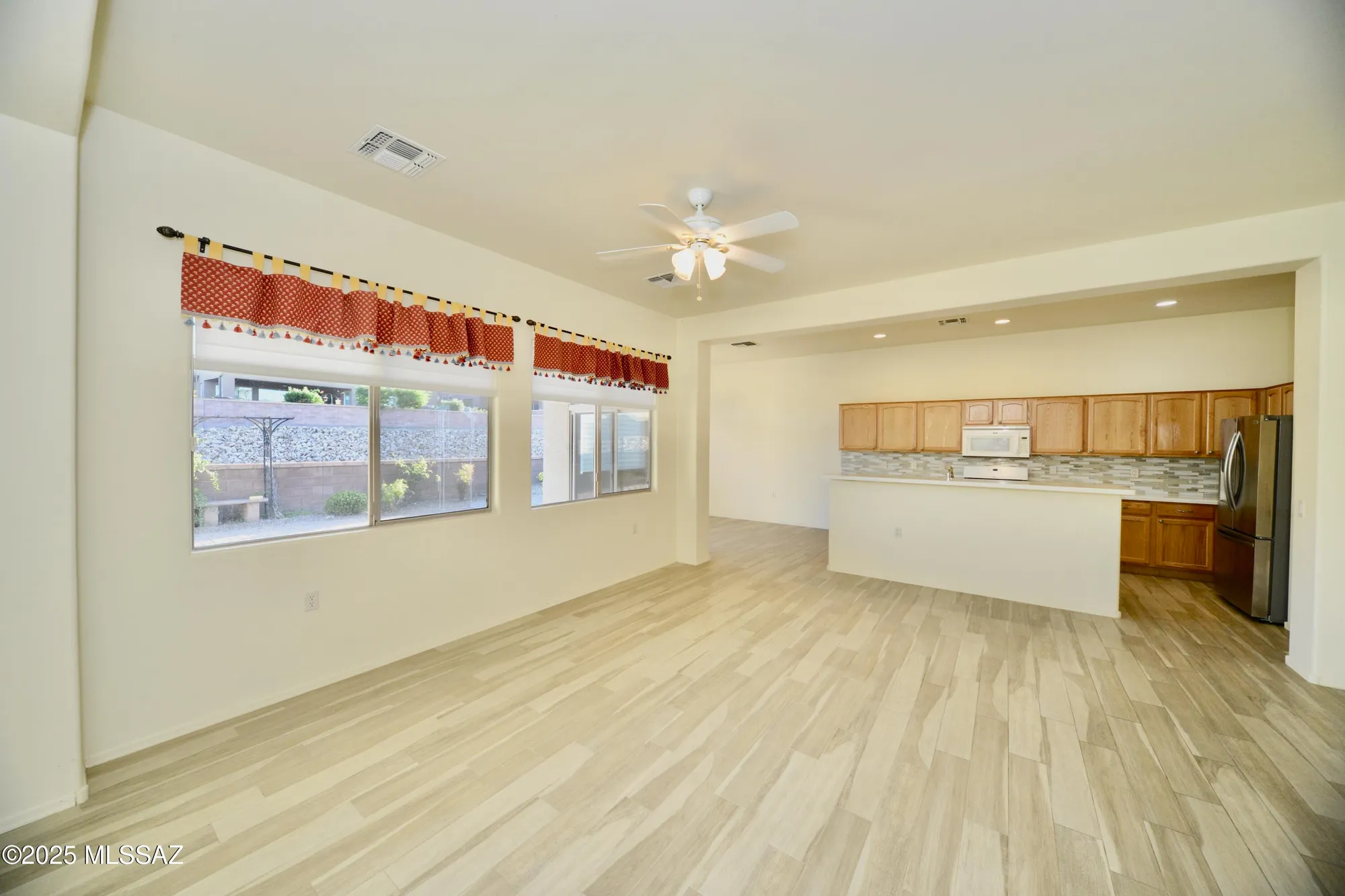 Property Slideshow image 27 of 35 | 2075 w demetrie canyon dr, Green Valley, AZ, 85622