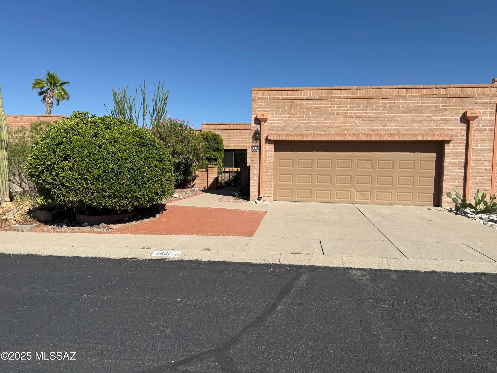 Property Slideshow image 2 of 18 | 3431 s placita del acacote, Green Valley, AZ, 85622