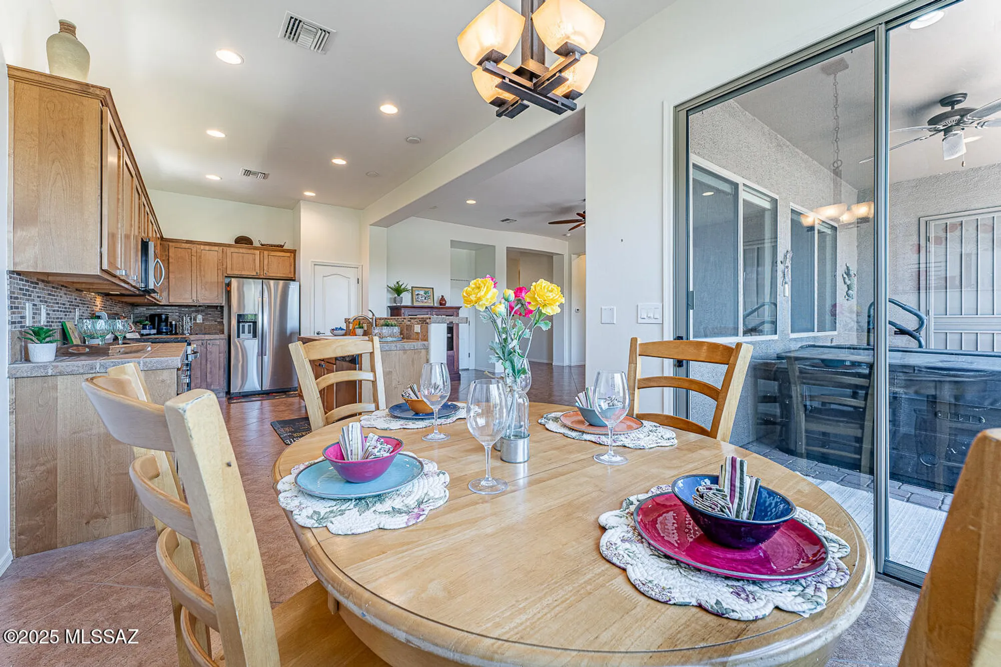 Property Slideshow image 16 of 48 | 2499 w bassett peak dr, Green Valley, AZ, 85622