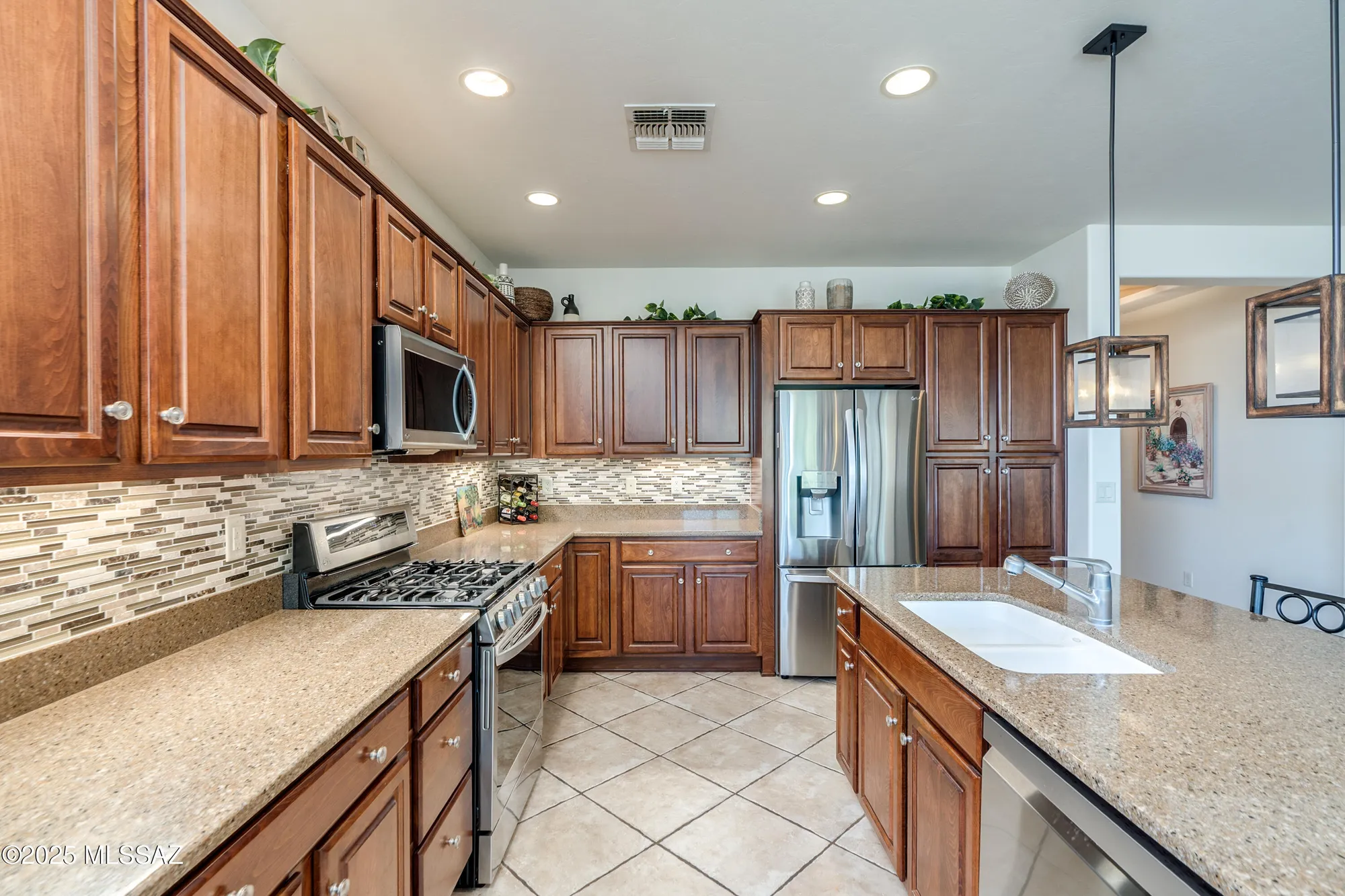 Property Slideshow image 20 of 50 | 779 n lukeville dr, Green Valley, AZ, 85614