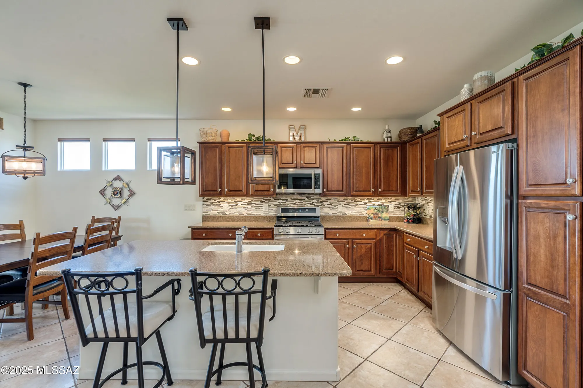 Property Slideshow image 18 of 50 | 779 n lukeville dr, Green Valley, AZ, 85614