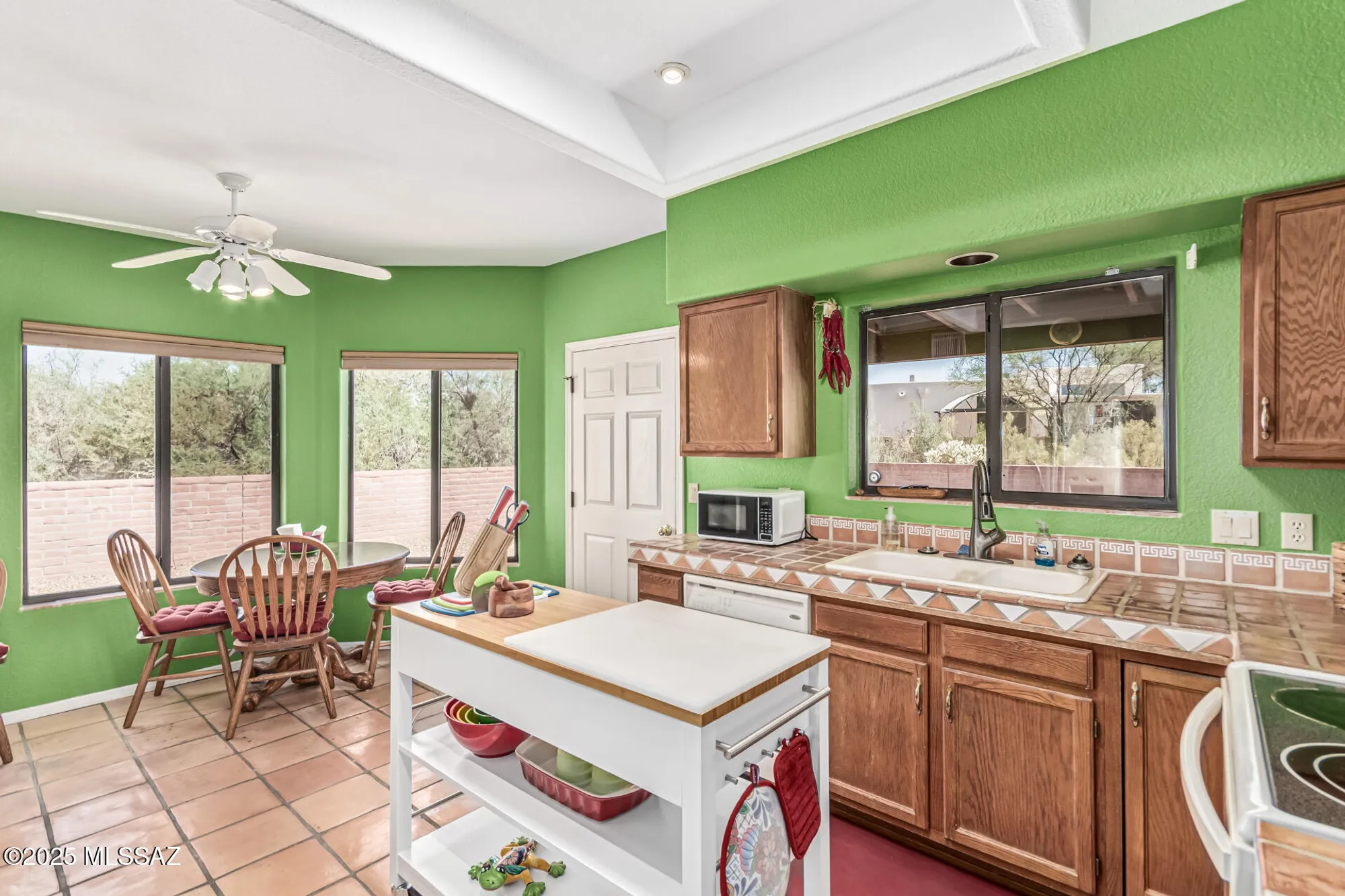 Property Slideshow image 16 of 35 | 993 w placita agradable, Green Valley, AZ, 85614