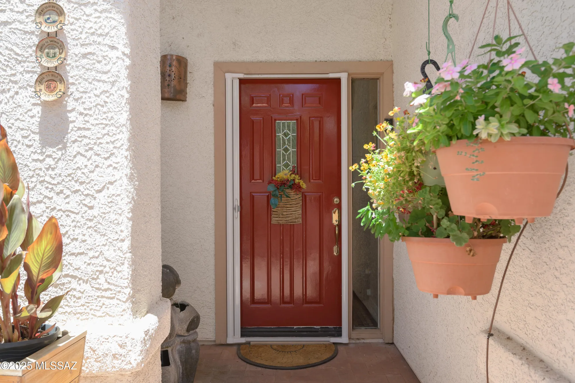Property Slideshow image 8 of 49 | 64304 e round robin ln, Saddlebrooke, AZ, 85739