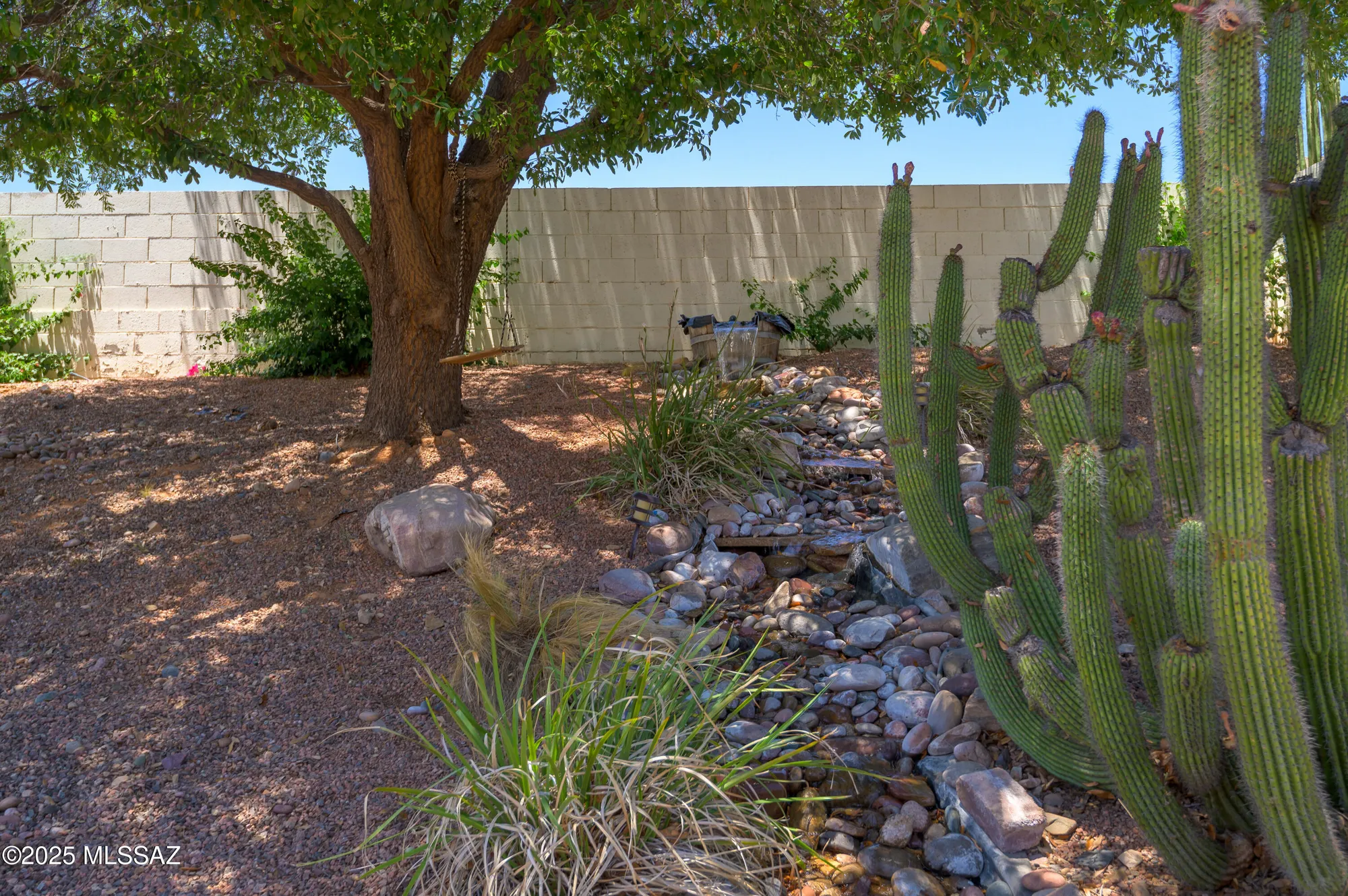 Property Slideshow image 36 of 49 | 64304 e round robin ln, Saddlebrooke, AZ, 85739