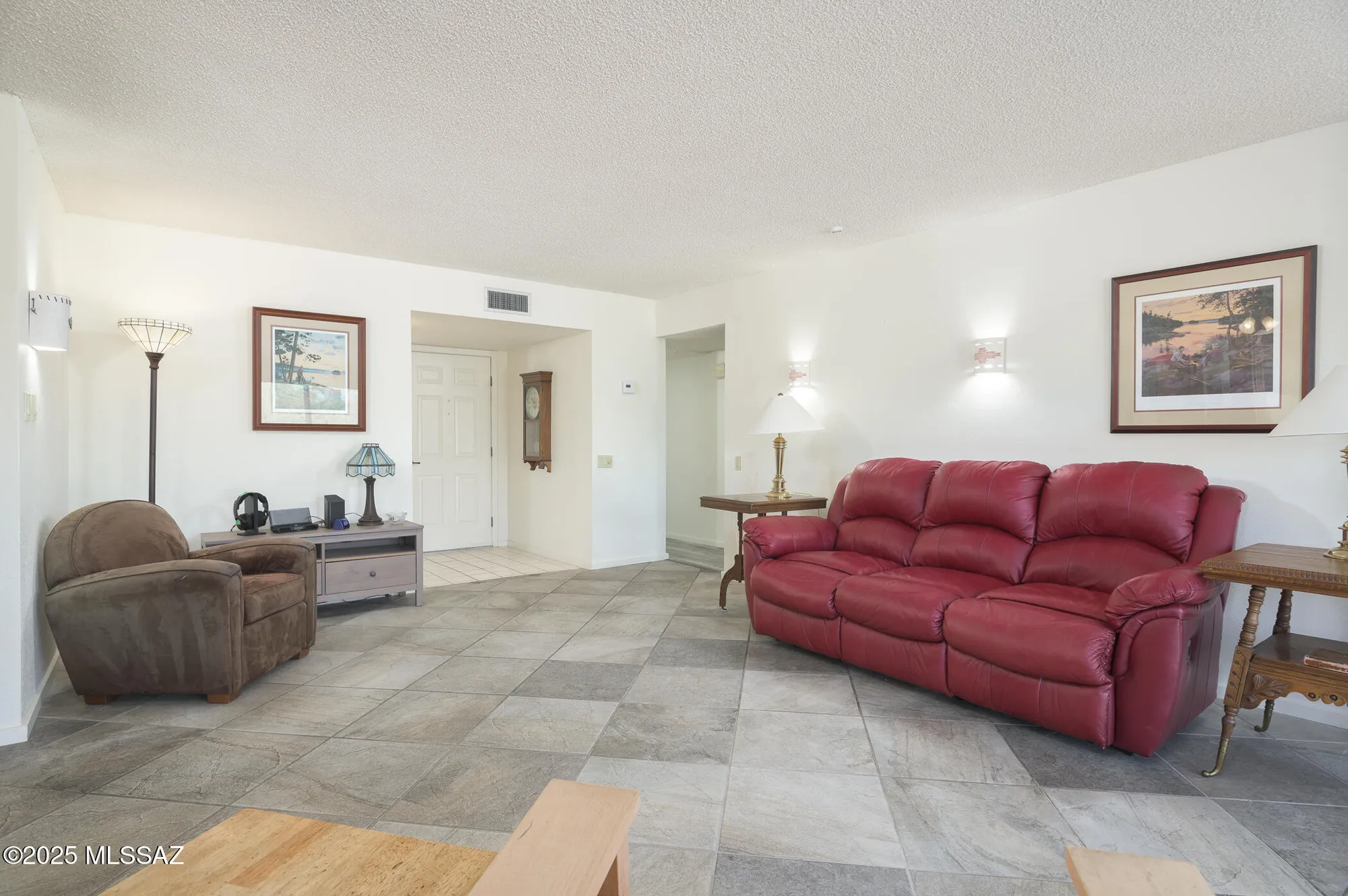 Property Slideshow image 6 of 29 | 841 s camino del monte, Green Valley, AZ, 85614
