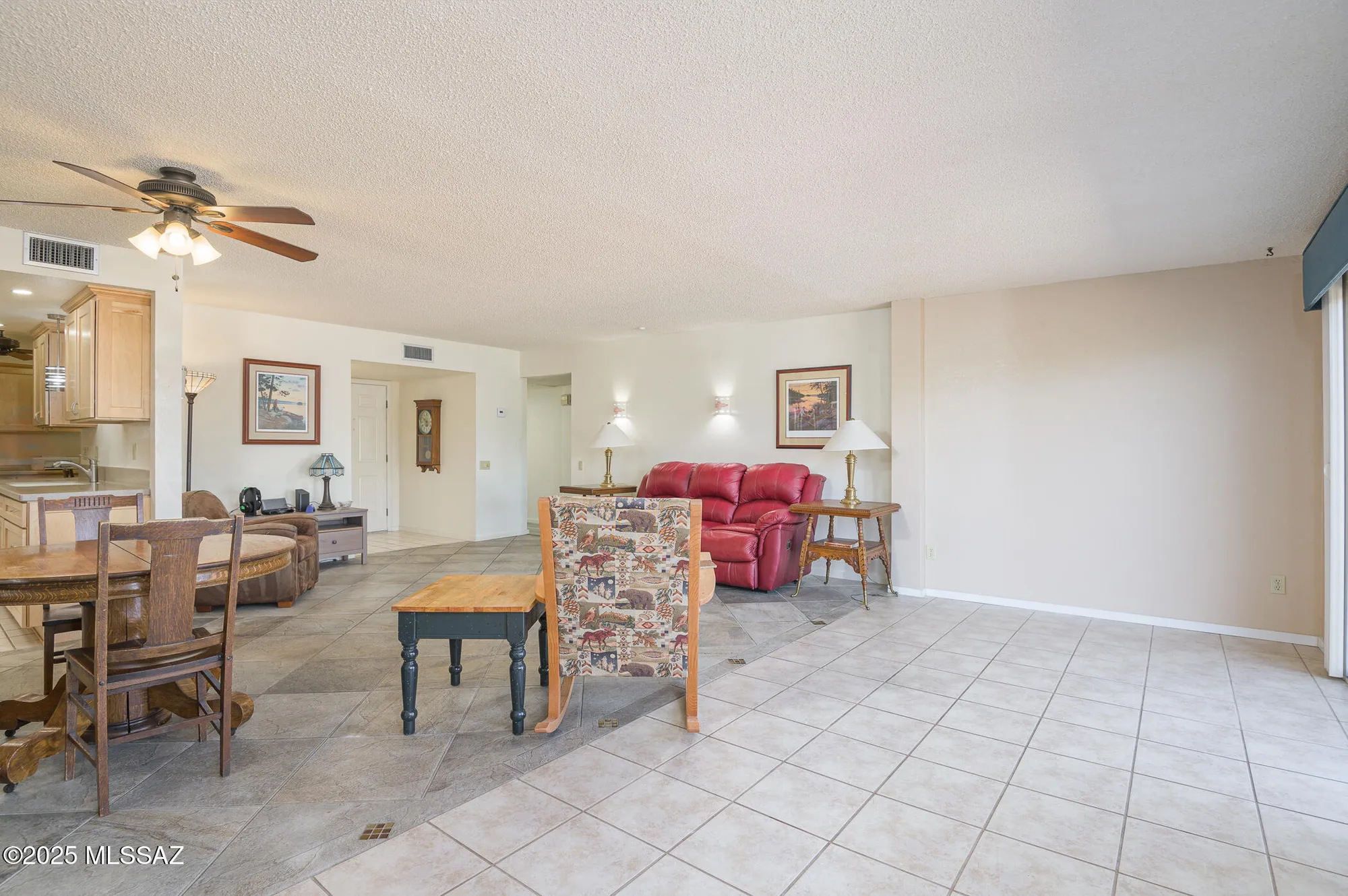 Property Slideshow image 7 of 29 | 841 s camino del monte, Green Valley, AZ, 85614