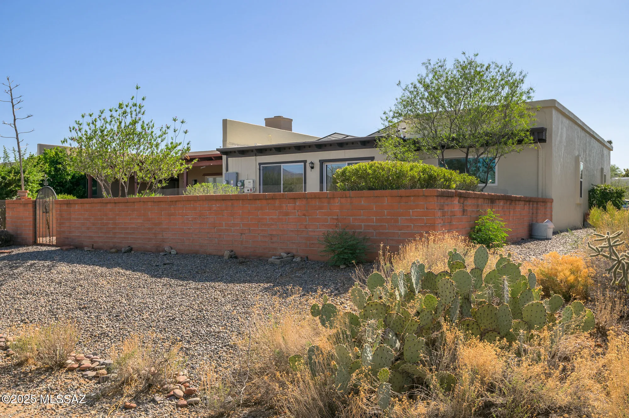 Property Slideshow image 27 of 29 | 841 s camino del monte, Green Valley, AZ, 85614