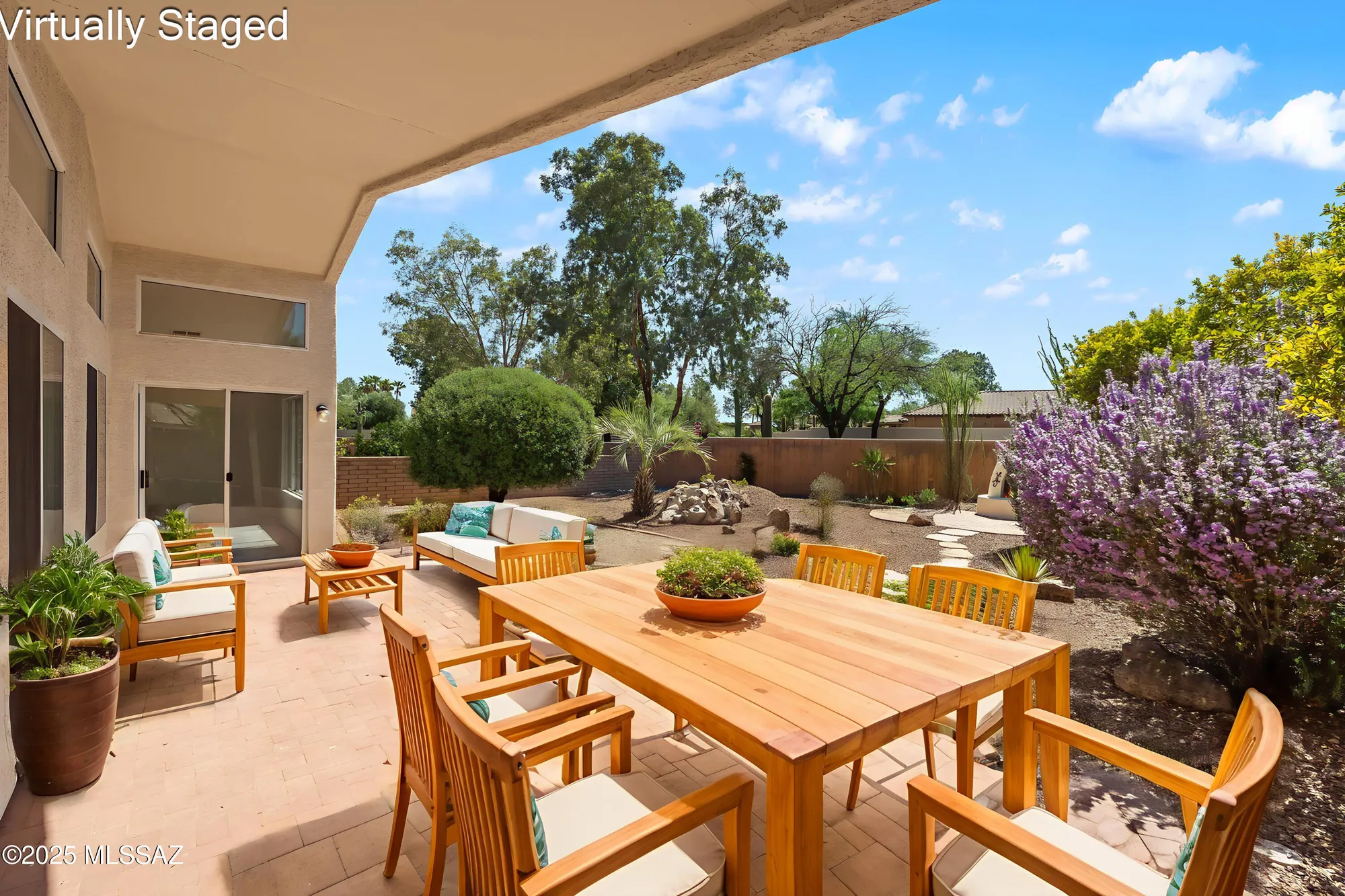 Property Slideshow image 28 of 46 | 1993 e desert lark pass, Green Valley, AZ, 85614