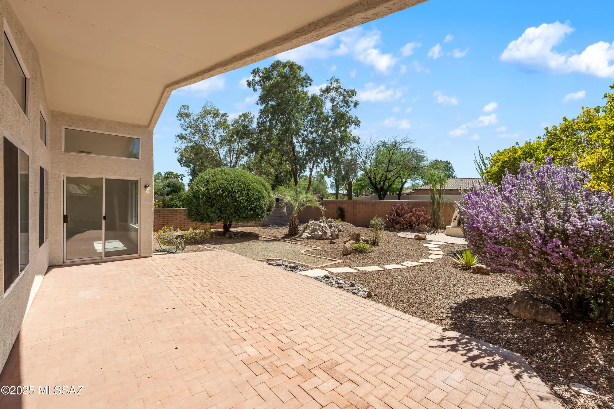 Property Slideshow image 29 of 46 | 1993 e desert lark pass, Green Valley, AZ, 85614