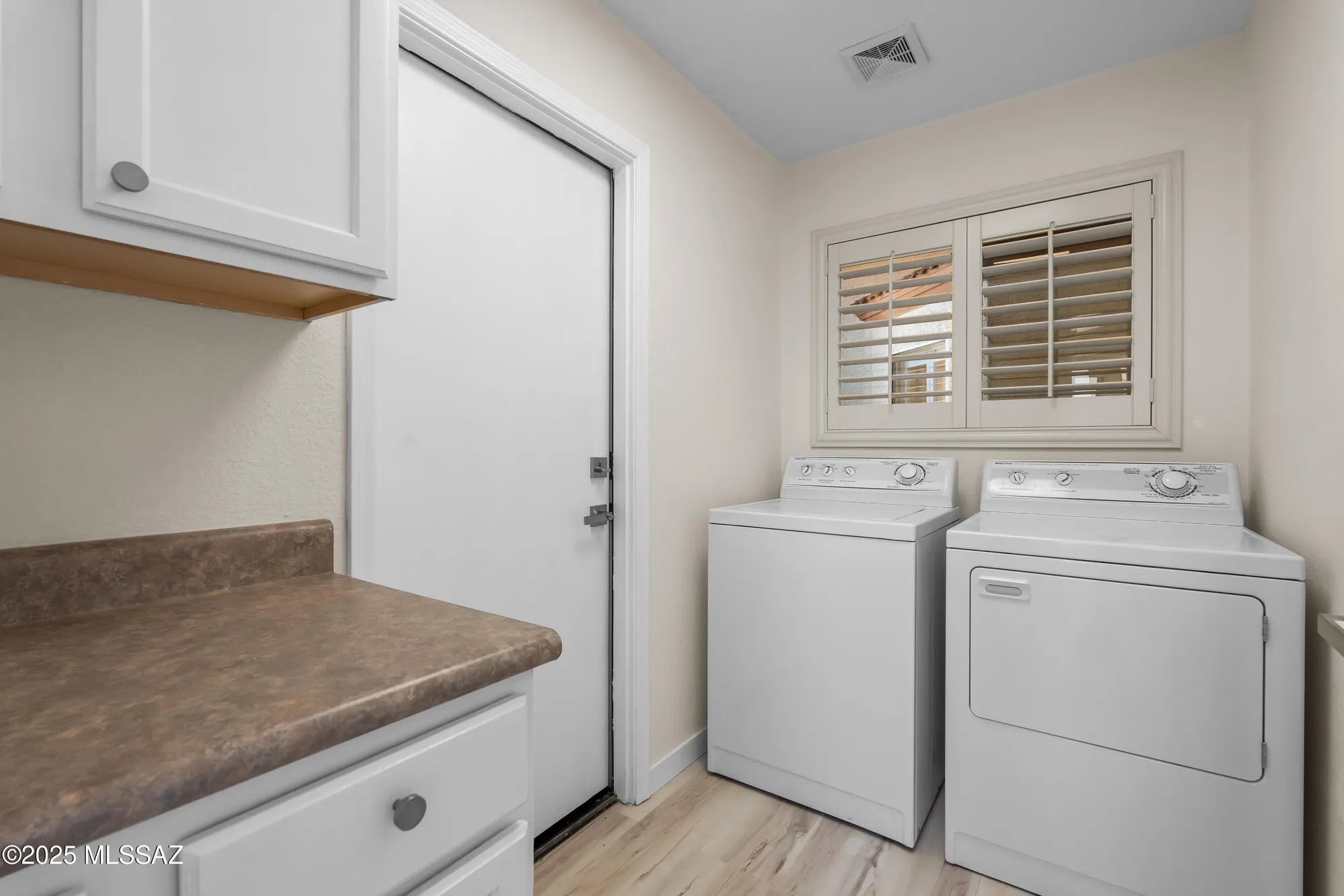 Property Slideshow image 32 of 46 | 1993 e desert lark pass, Green Valley, AZ, 85614