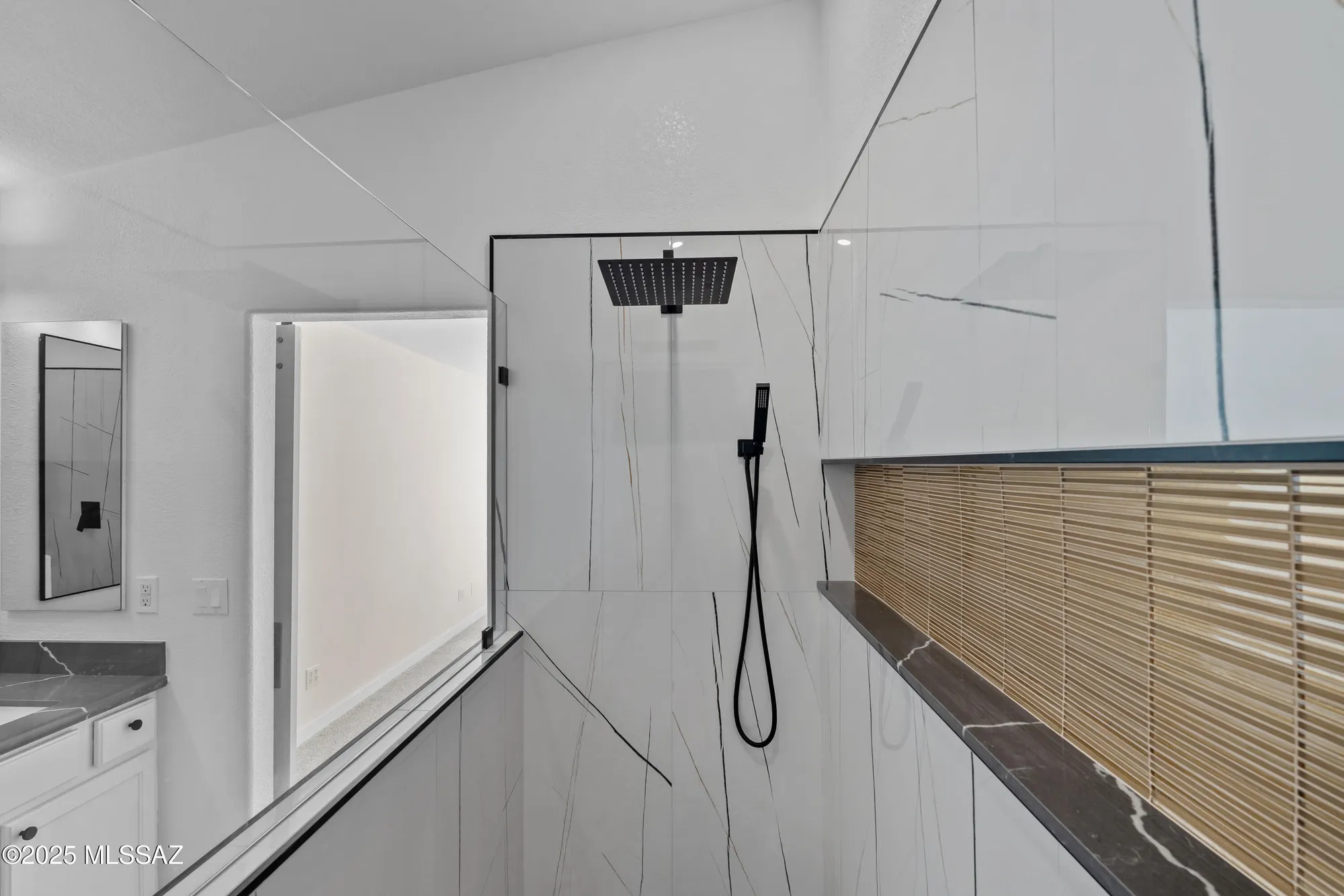 Property Slideshow image 27 of 46 | 1993 e desert lark pass, Green Valley, AZ, 85614