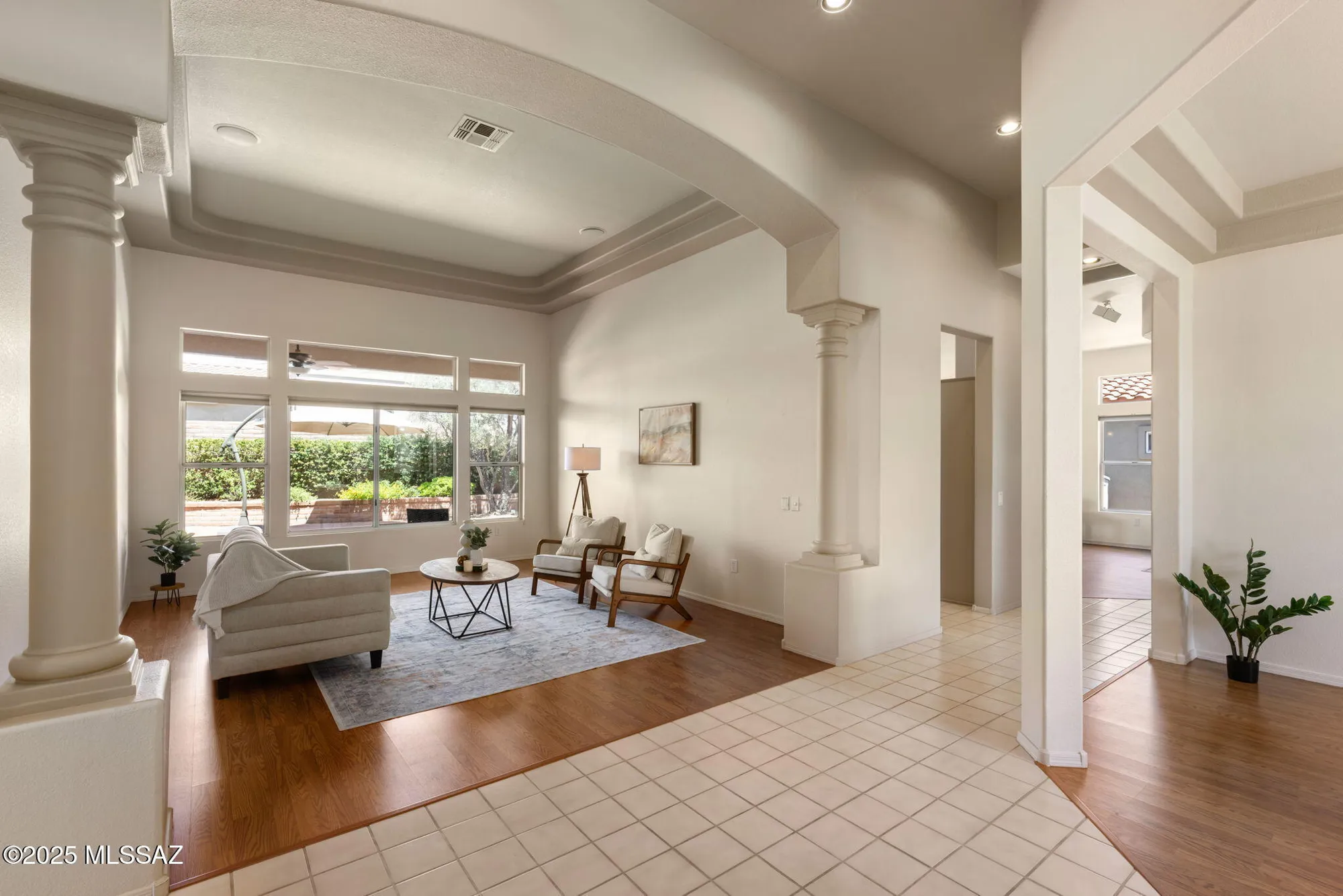 Property Slideshow image 5 of 49 | 2023 e bighorn mountain dr, Oro Valley, AZ, 85755