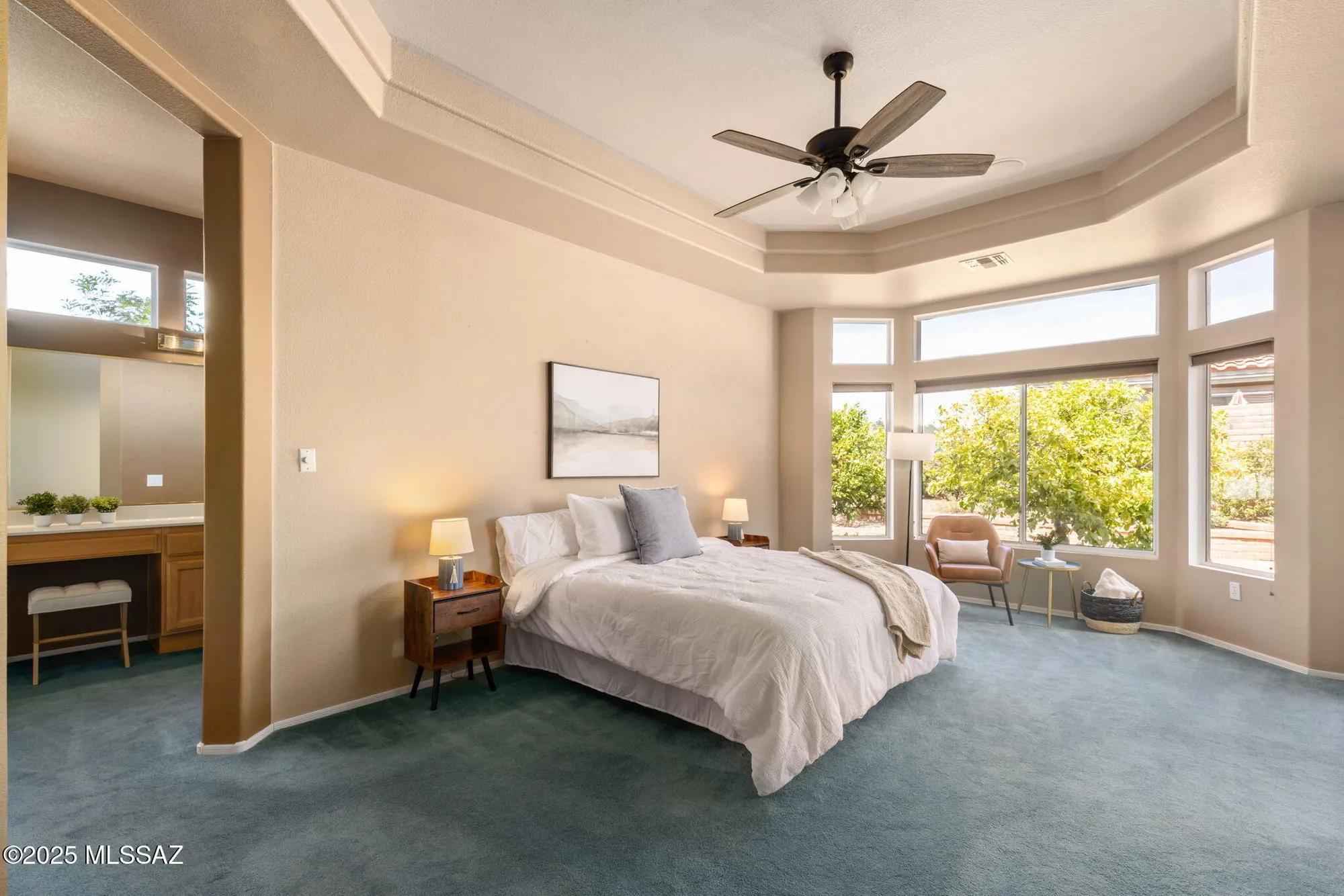 Property Slideshow image 20 of 49 | 2023 e bighorn mountain dr, Oro Valley, AZ, 85755