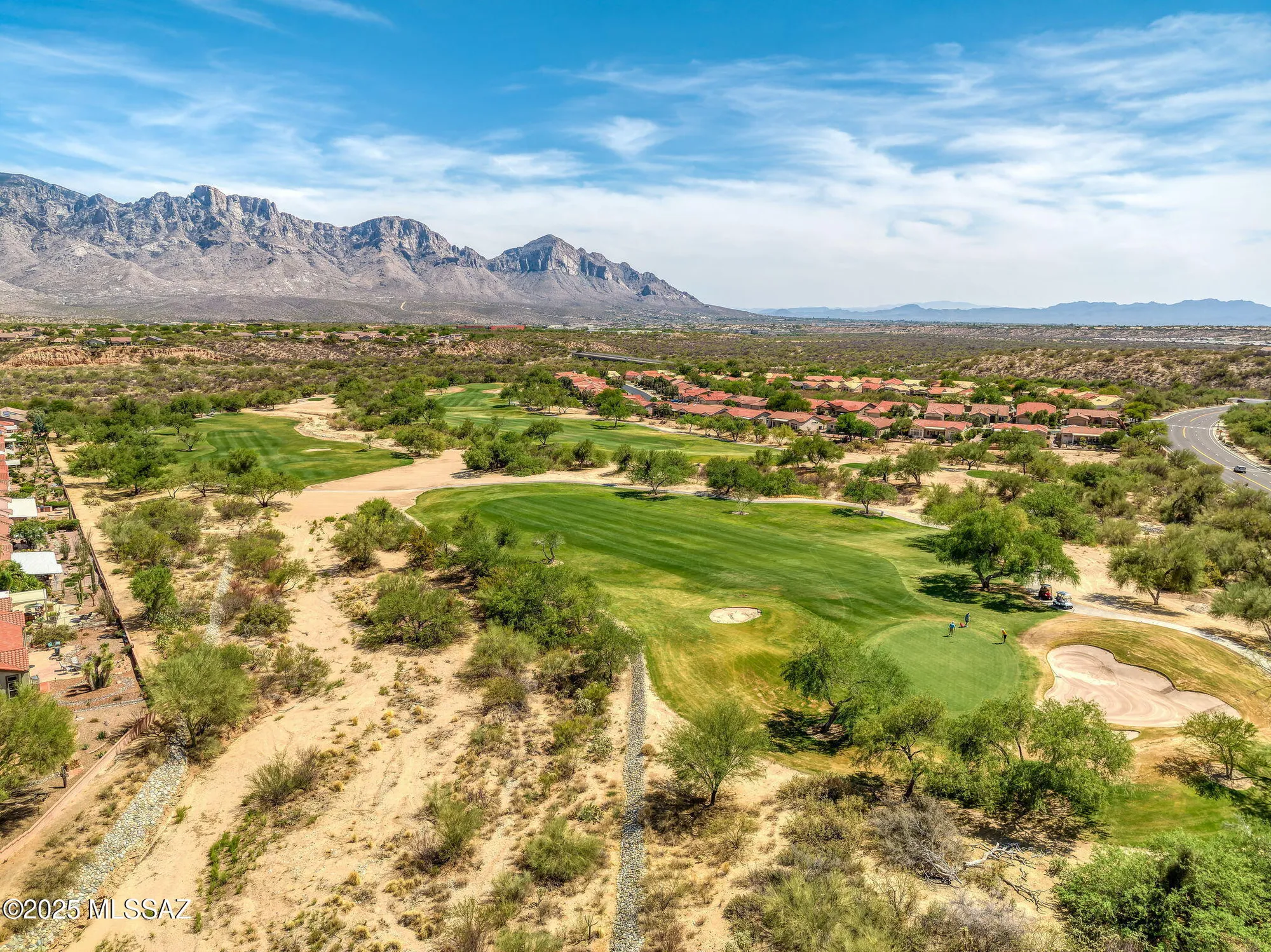 Property Slideshow image 43 of 49 | 2023 e bighorn mountain dr, Oro Valley, AZ, 85755