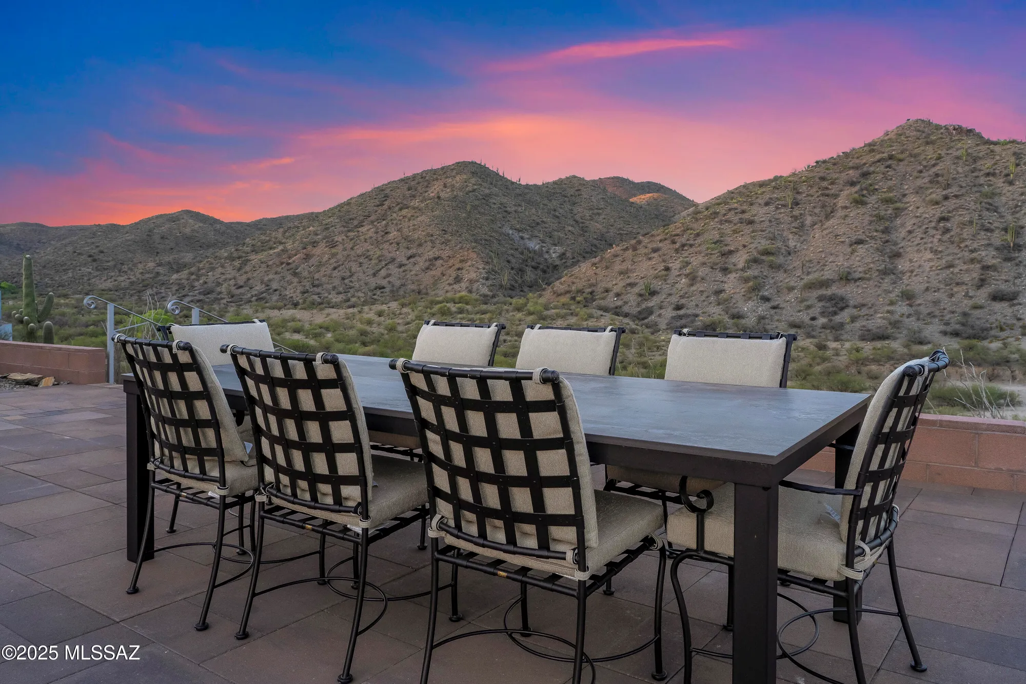 Property Slideshow image 6 of 50 | 35185 s palisade pl, Tucson, AZ, 85739