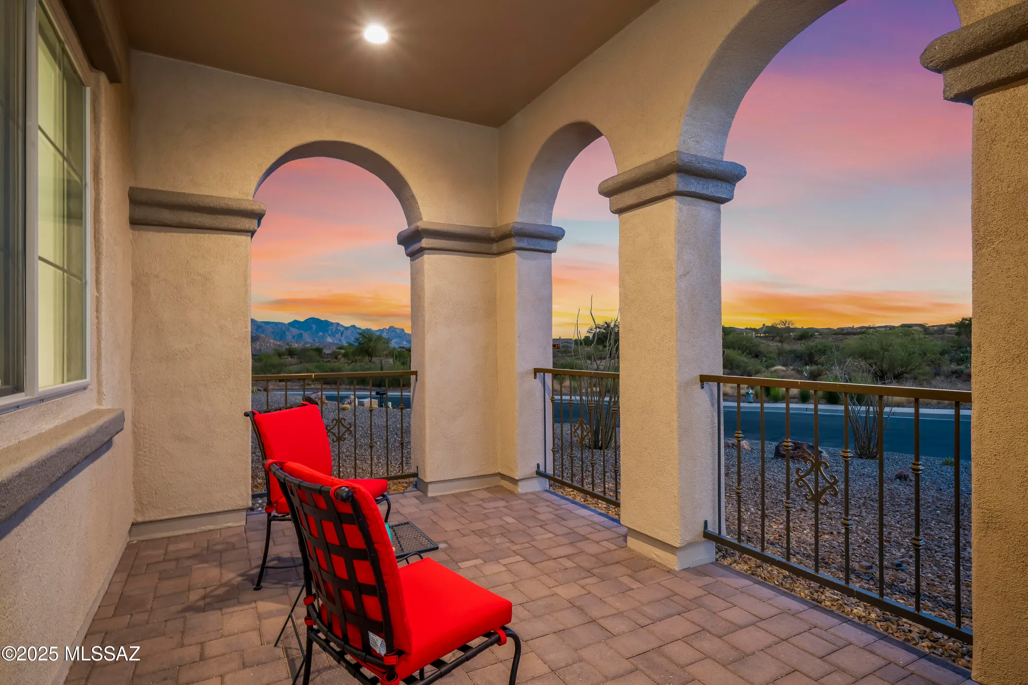 Property Slideshow image 8 of 50 | 35185 s palisade pl, Tucson, AZ, 85739