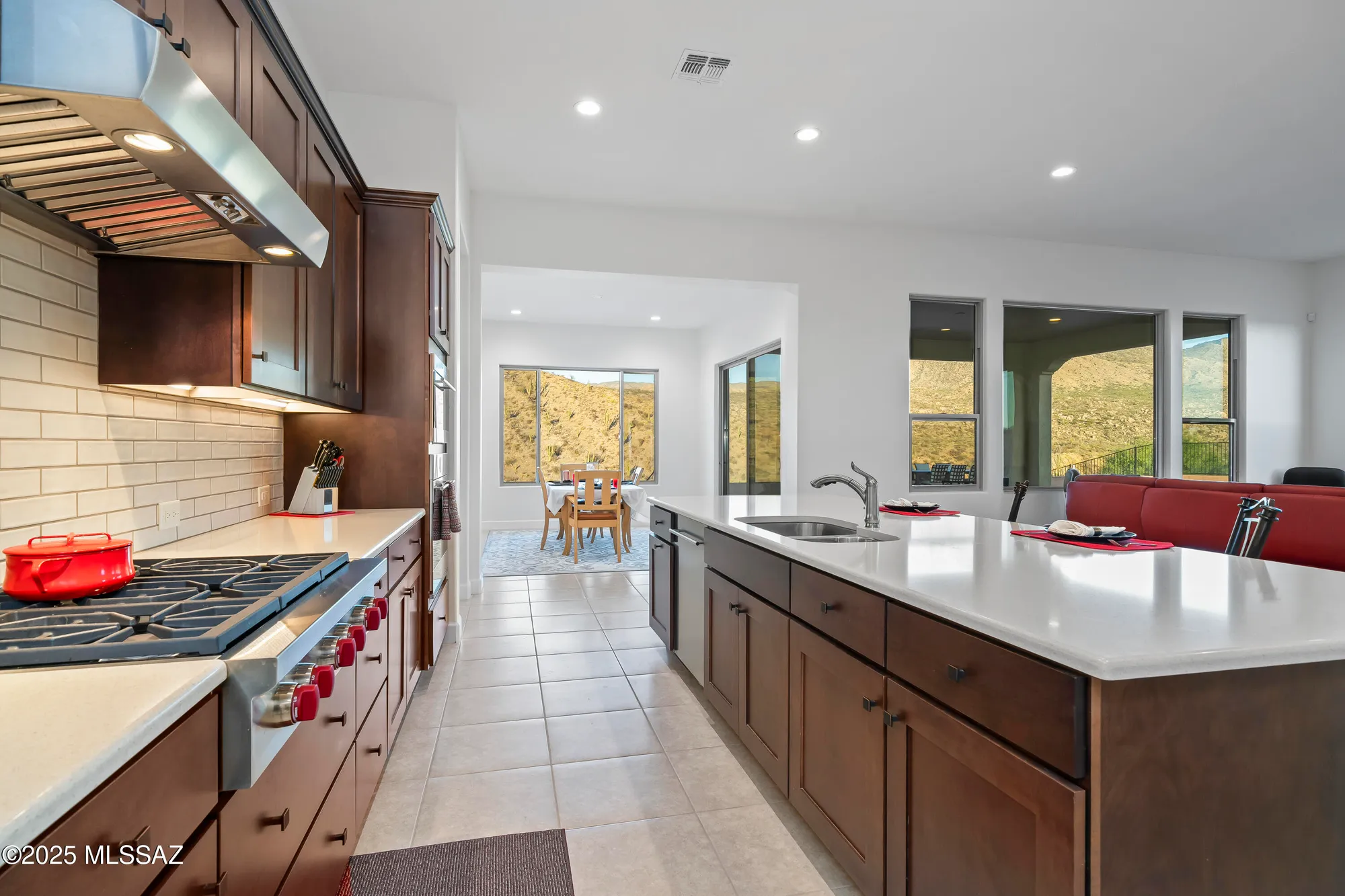 Property Slideshow image 16 of 50 | 35185 s palisade pl, Tucson, AZ, 85739