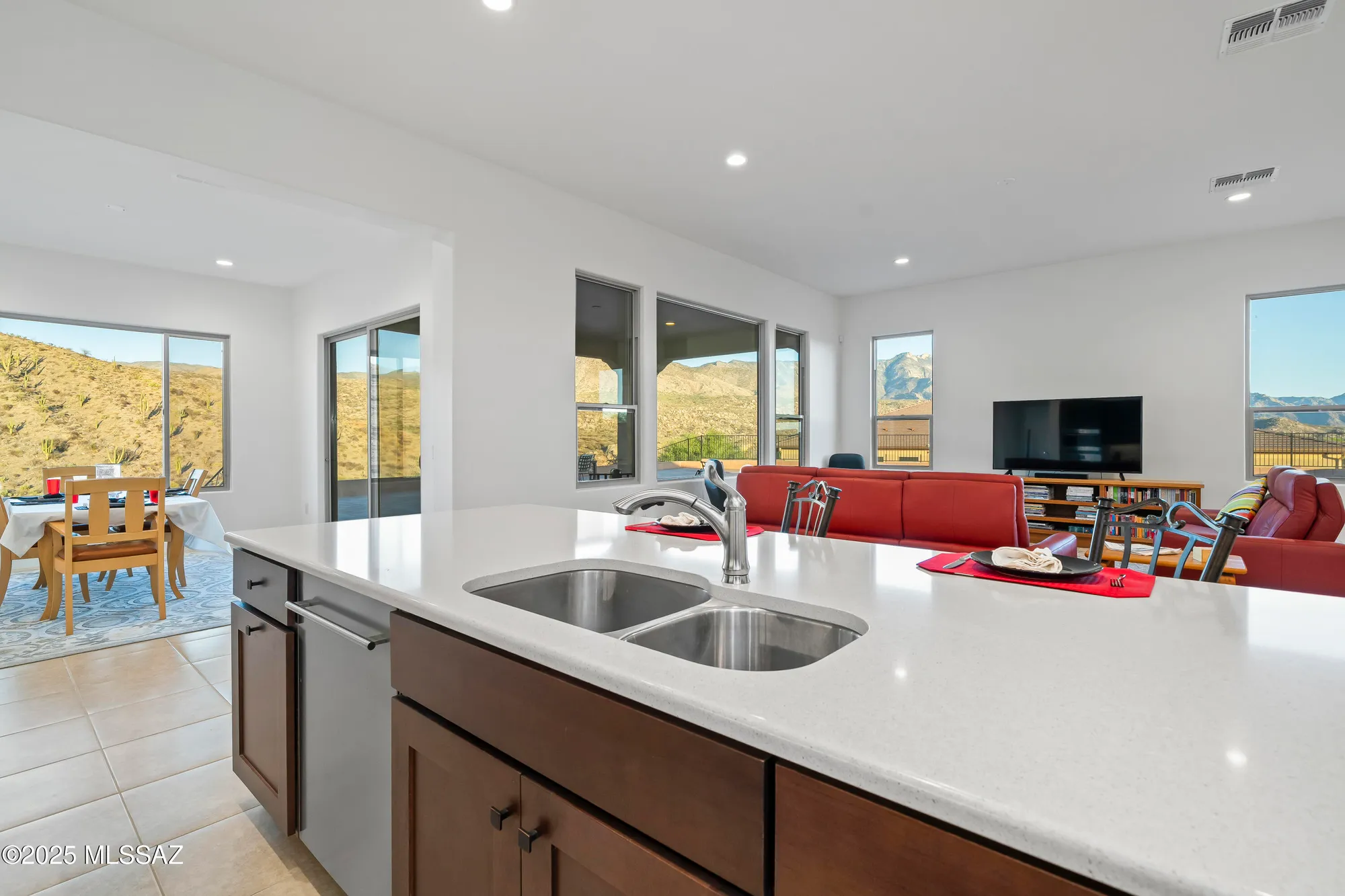 Property Slideshow image 17 of 50 | 35185 s palisade pl, Tucson, AZ, 85739