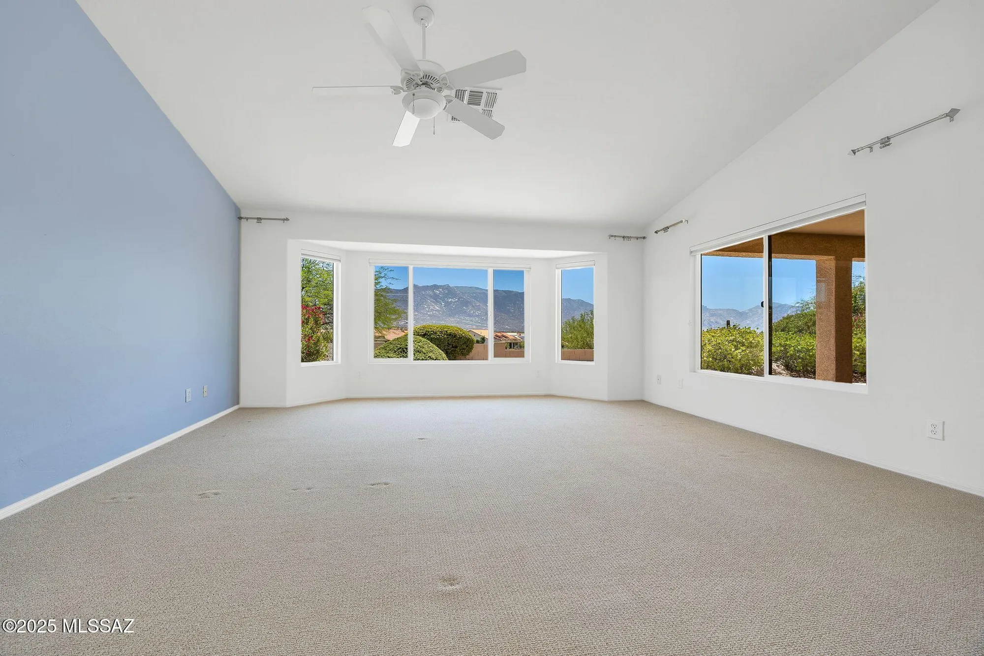 Property Slideshow image 27 of 50 | 37889 s skyline dr, Tucson, AZ, 85739