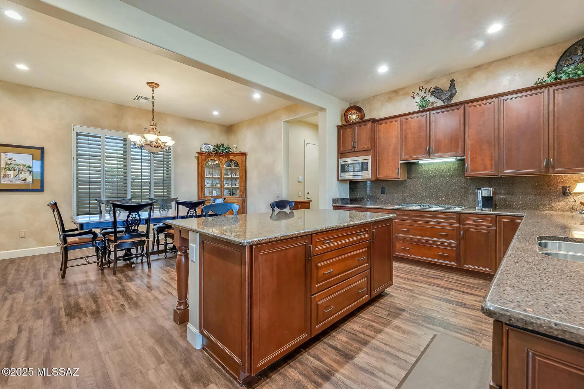 Property Slideshow image 16 of 46 | 66120 e catalina hills dr, Tucson, AZ, 85739