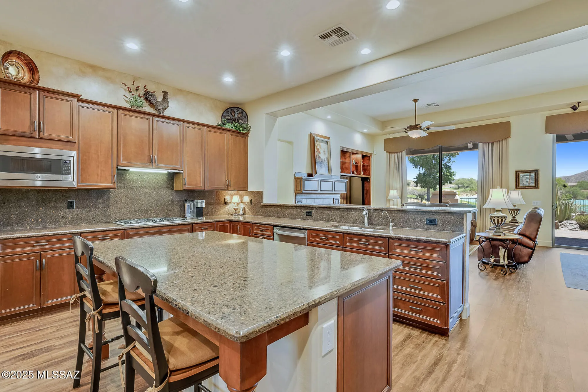 Property Slideshow image 15 of 46 | 66120 e catalina hills dr, Tucson, AZ, 85739
