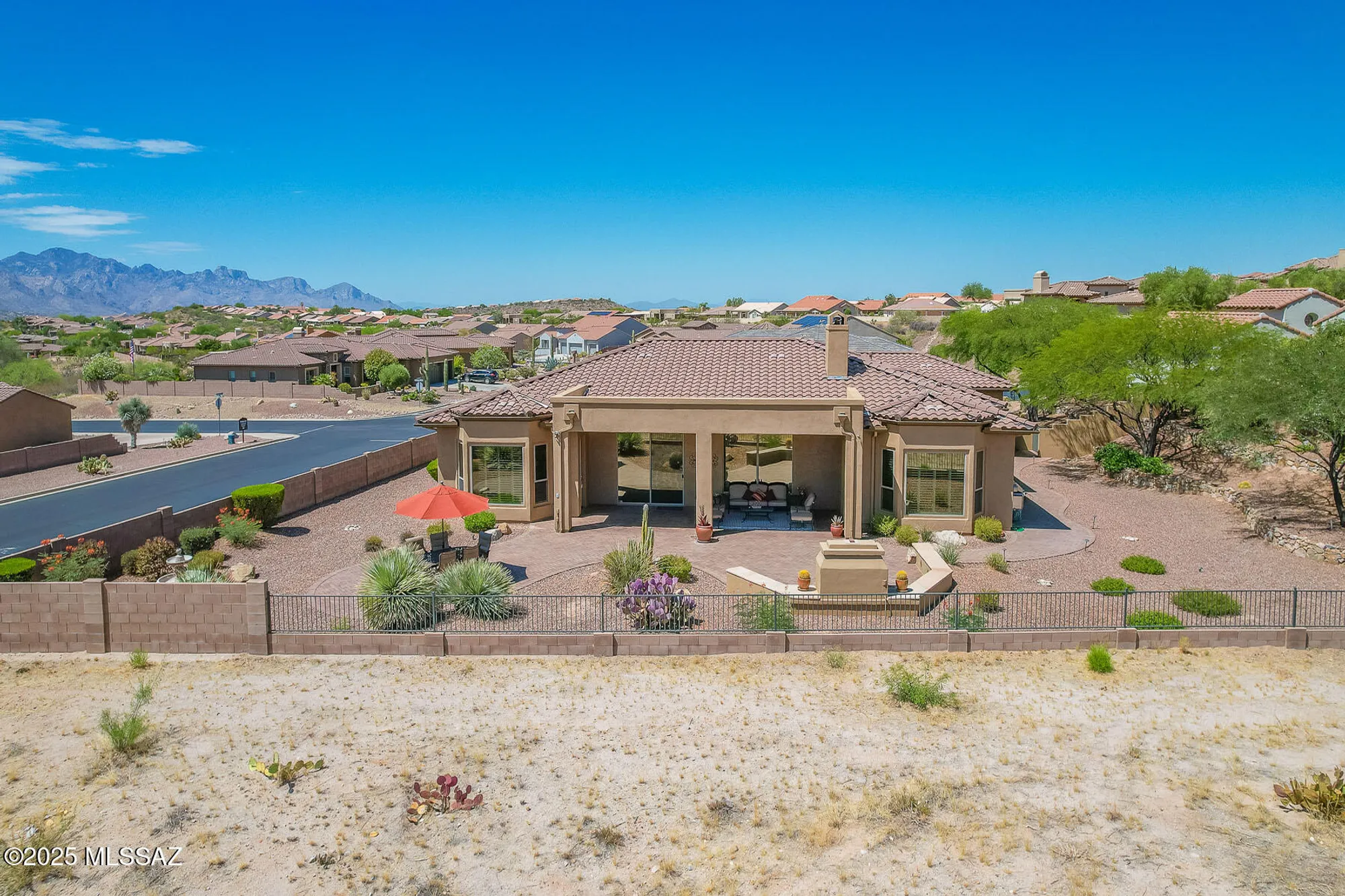 Property Slideshow image 5 of 46 | 66120 e catalina hills dr, Tucson, AZ, 85739