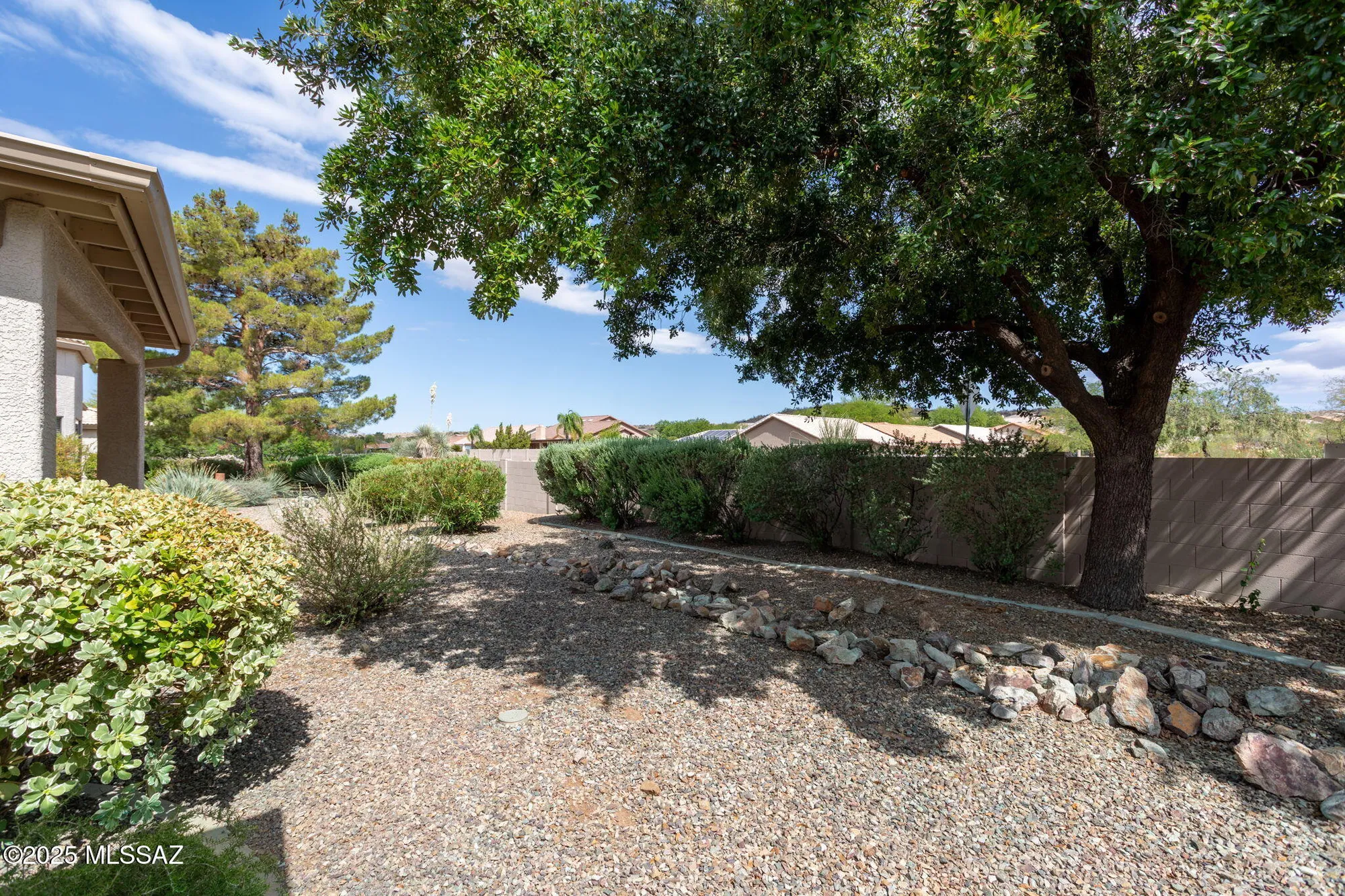 Property Slideshow image 24 of 27 | 63548 e holiday dr, Tucson, AZ, 85739