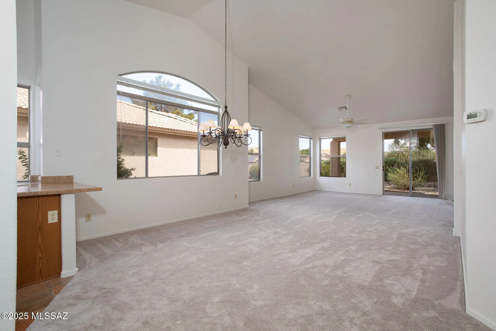 Property Slideshow image 4 of 27 | 63548 e holiday dr, Tucson, AZ, 85739