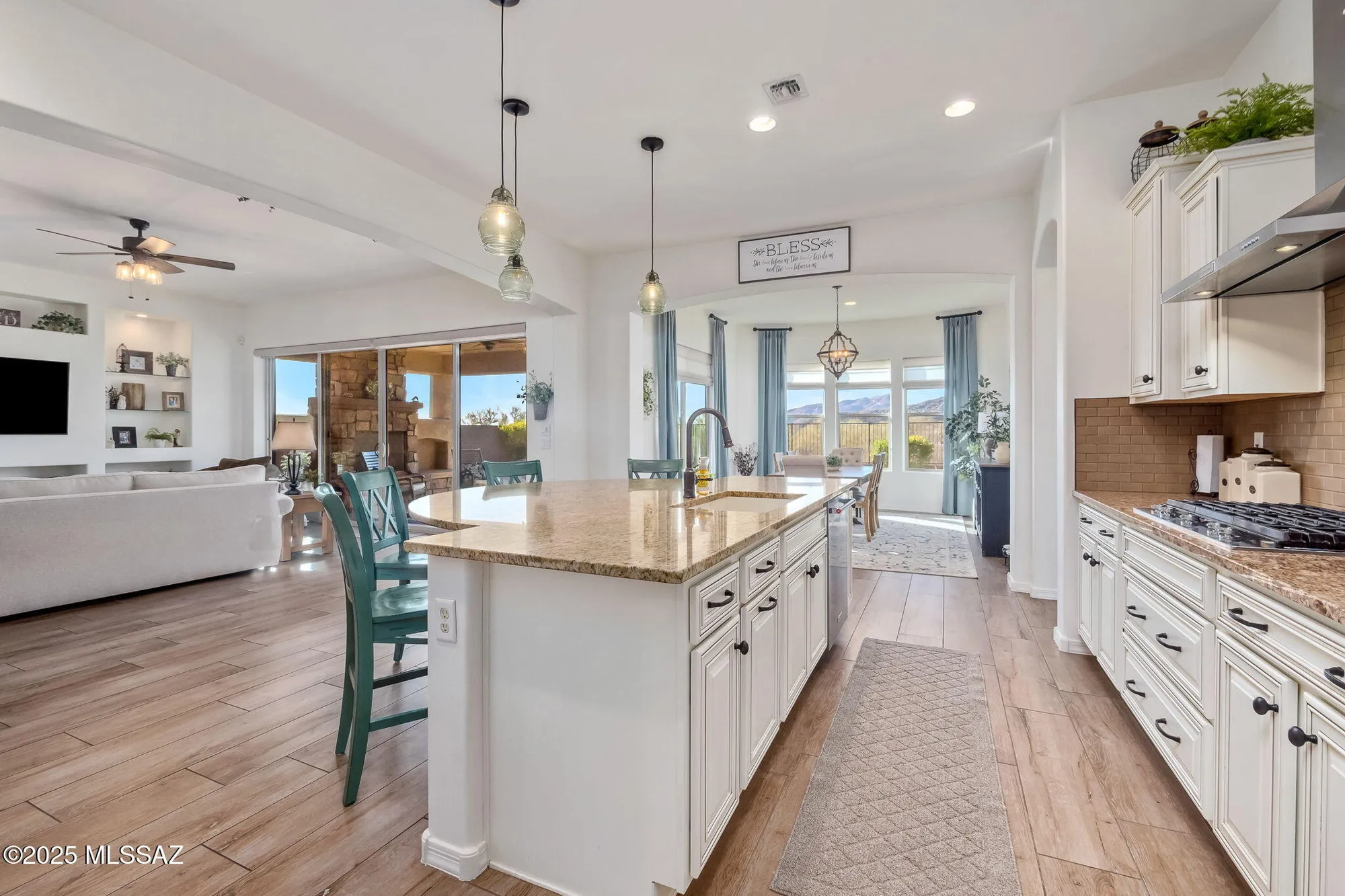 Property Slideshow image 16 of 49 | 7090 w kanab creek trl, Marana, AZ, 85658