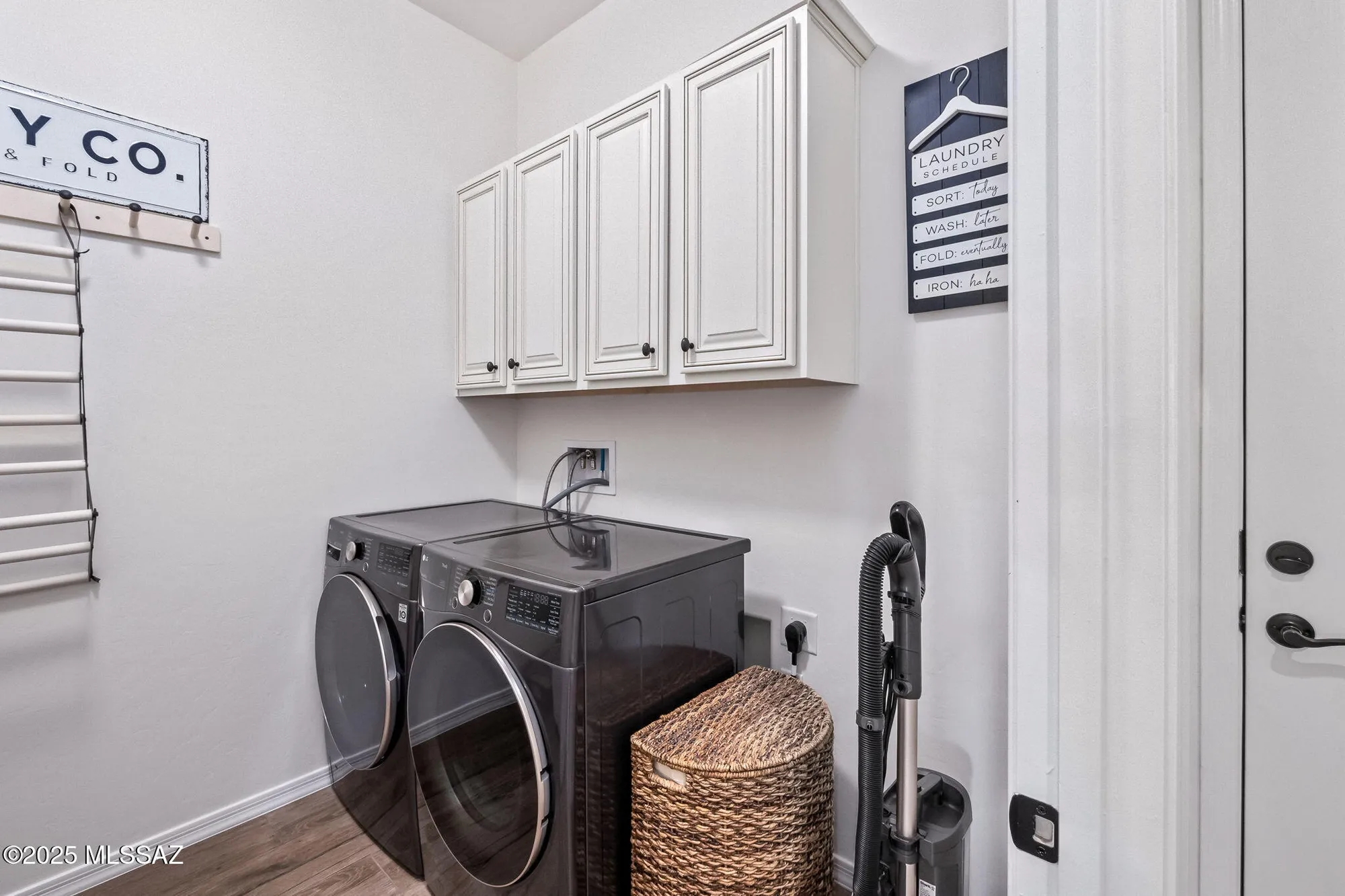 Property Slideshow image 19 of 49 | 7090 w kanab creek trl, Marana, AZ, 85658