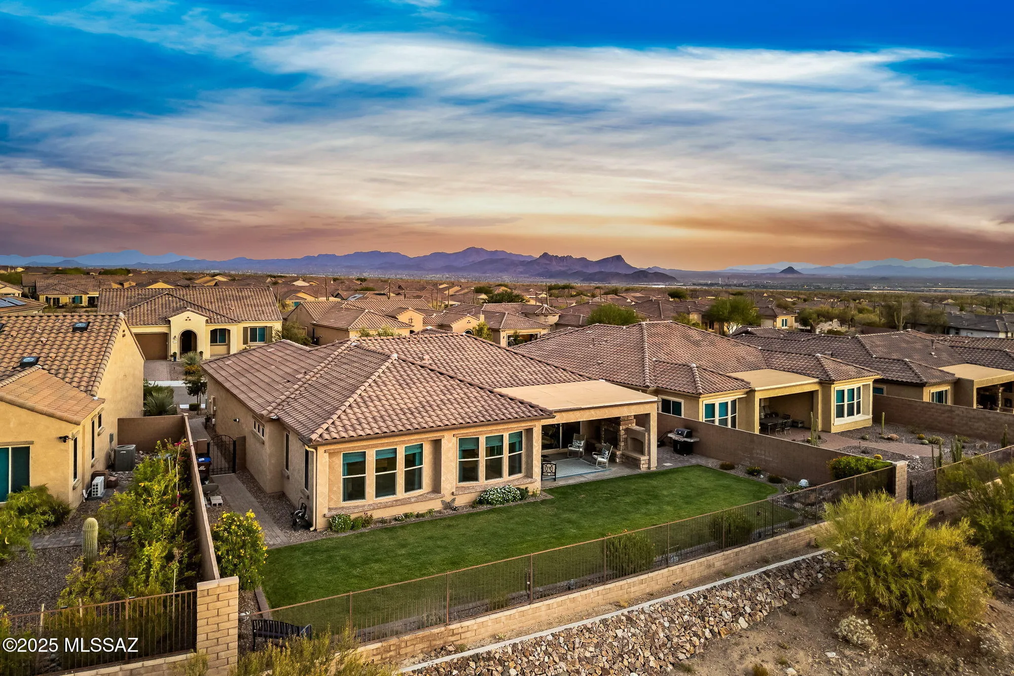 Property Slideshow image 40 of 49 | 7090 w kanab creek trl, Marana, AZ, 85658